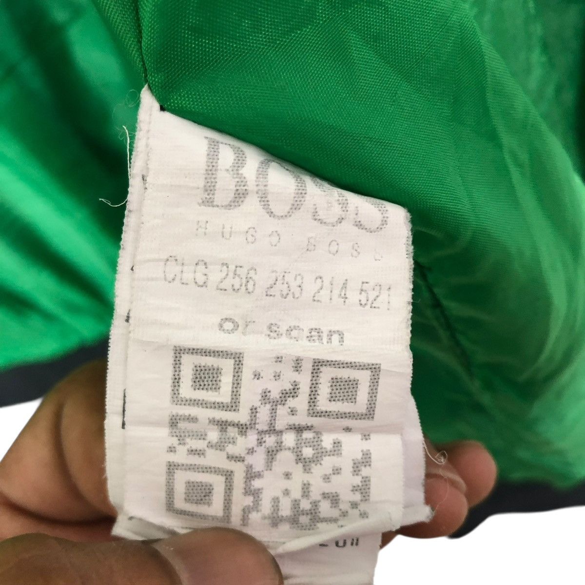 Hugo Boss Vintage Hugo Boss Jacket Sweater Full Zipp Up Designer Size US L / EU 52-54 / 3 - 11 Thumbnail