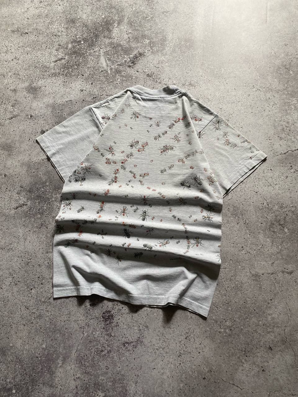 Japanese Brand × Vintage VINTAGE 1996 ANT ALL OVER PRINT T SHIRT RARE Size US M / EU 48-50 / 2 - 3 Thumbnail