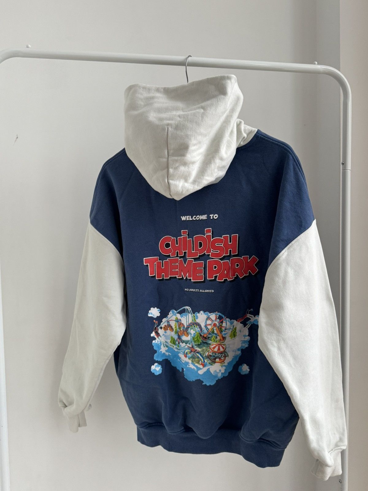 CHILDS Childish Theme Park TGF Vintage Big Logo Heavy Hoodie Size US M / EU 48-50 / 2 - 12 Thumbnail