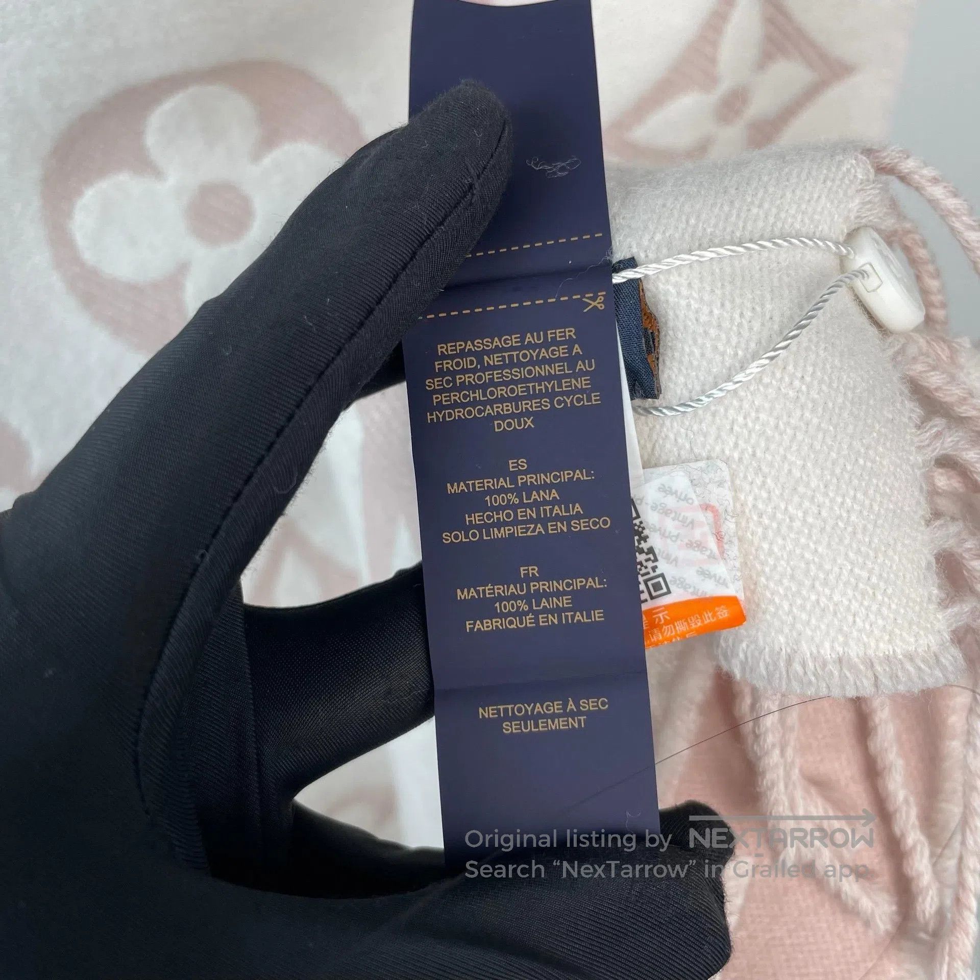 Louis Vuitton Louis Vuitton Pink and white classic old pattern double-si Size ONE SIZE - 8 Thumbnail