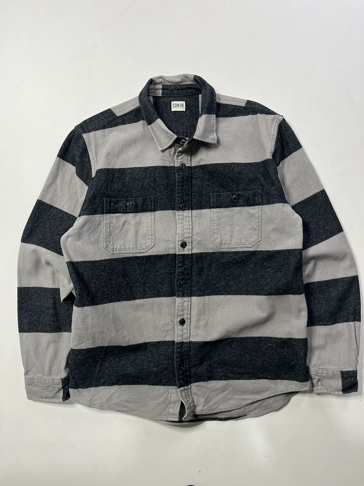 Edwin Edwin labour shirt button up Size US L / EU 52-54 / 3 - 1 Thumbnail