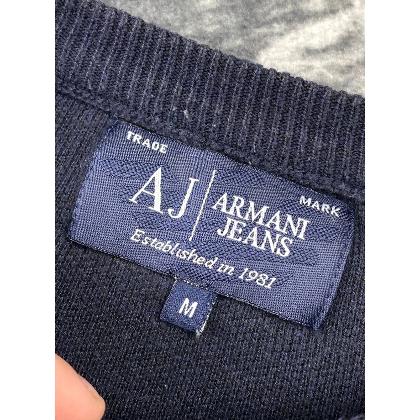 Vintage Armani Jeans Mens Sweater Pullover Knit Logo Black M Size US M / EU 48-50 / 2 - 6 Thumbnail