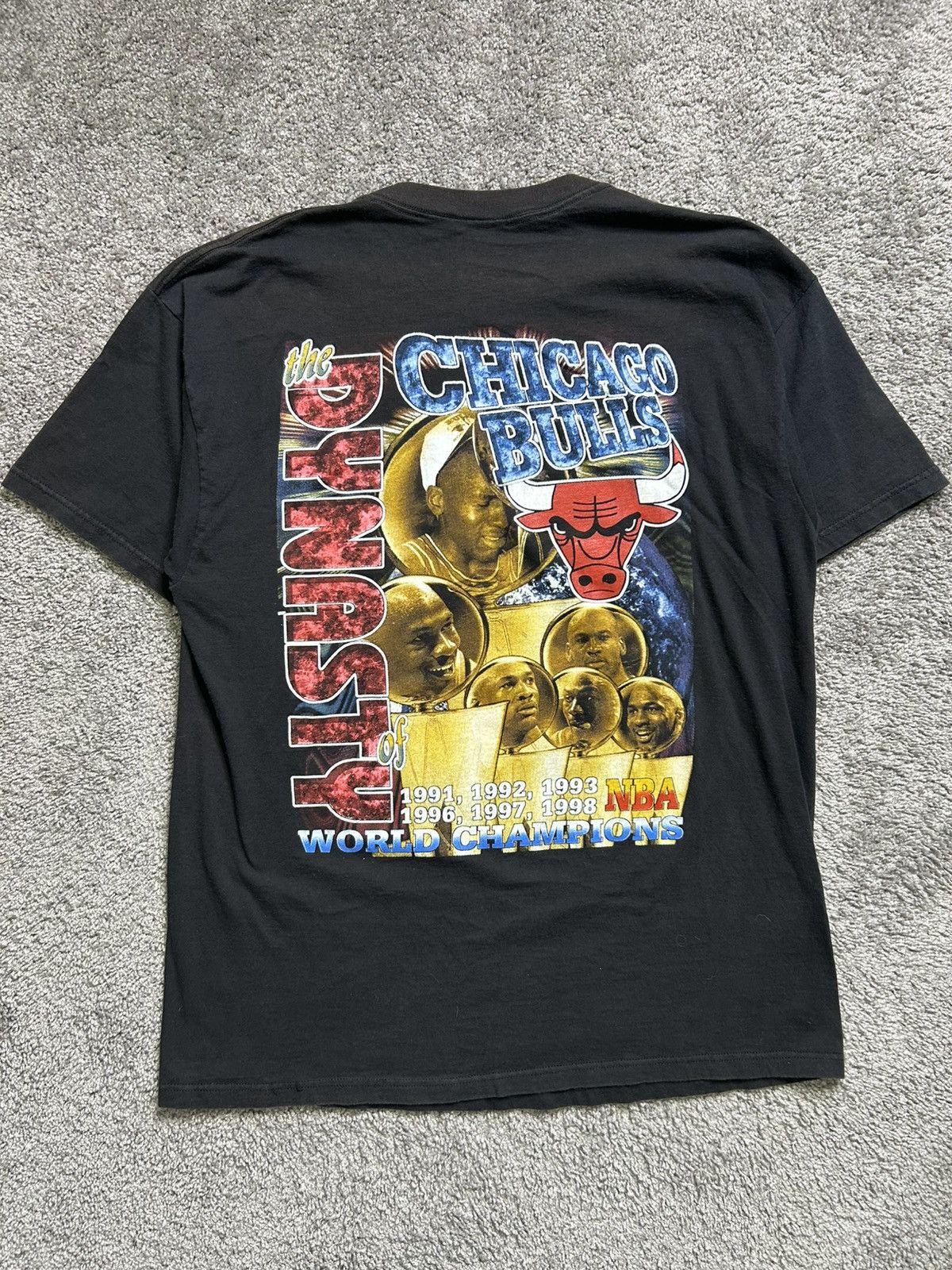 Vintage Vintage 90s Chicago Bulls Rap Tee Jordan Rodman 3 Peat Champ Size US XXL / EU 58 / 5 - 10 Thumbnail