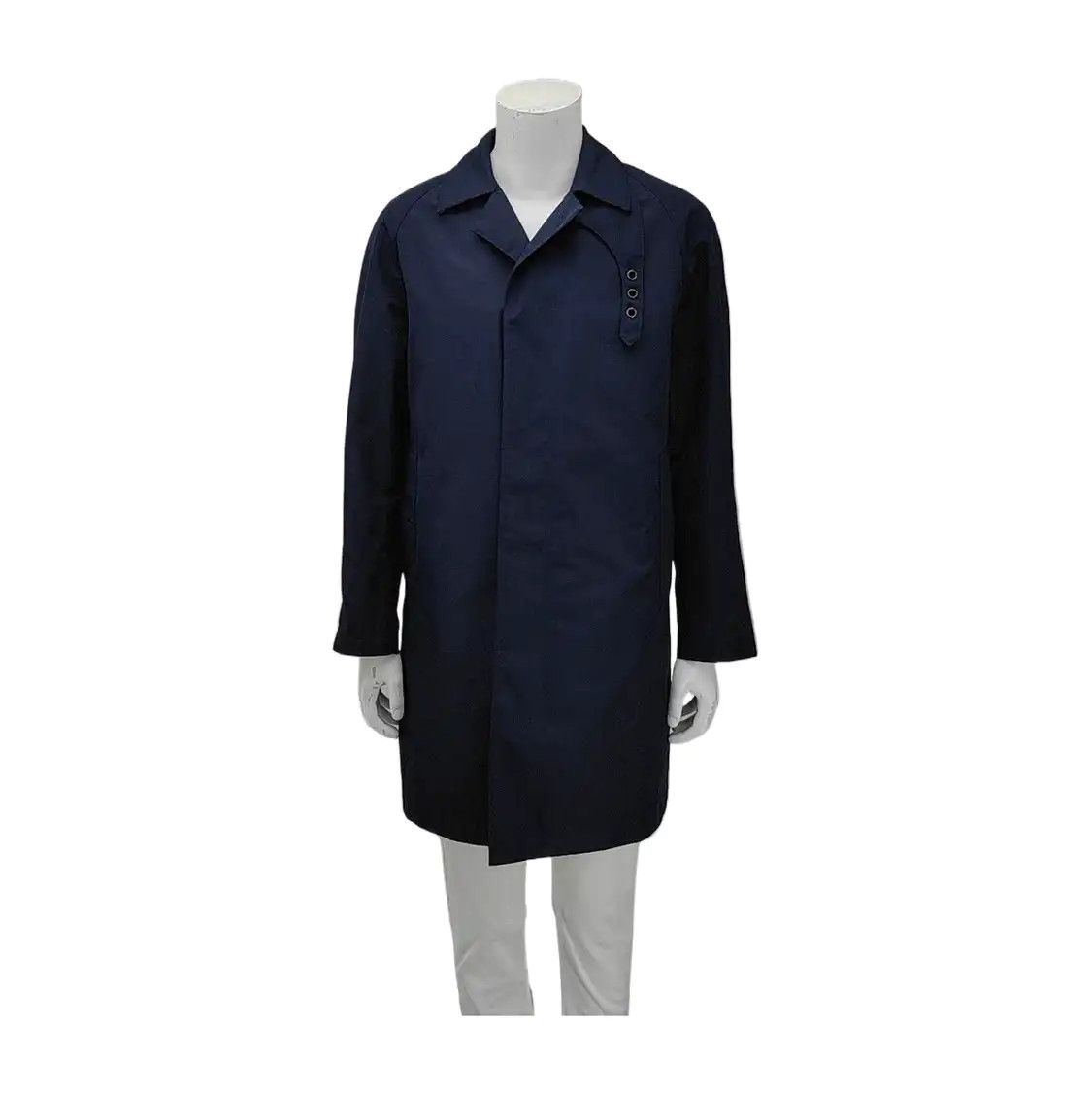 Burberry Burberry Navy Polyester Raincoat Size 48 Size US M / EU 48-50 / 2 - 1 Thumbnail
