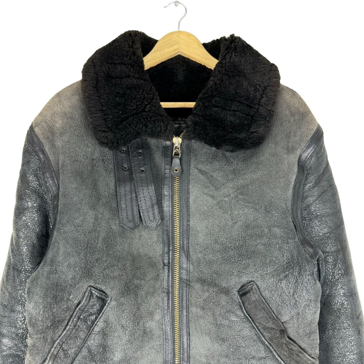 Avirex ⚡️AVIREX LIMITED SHEEPSKIN LEATHER TYPE B3 BLACK JACKET Size US M / EU 48-50 / 2 - 3 Thumbnail