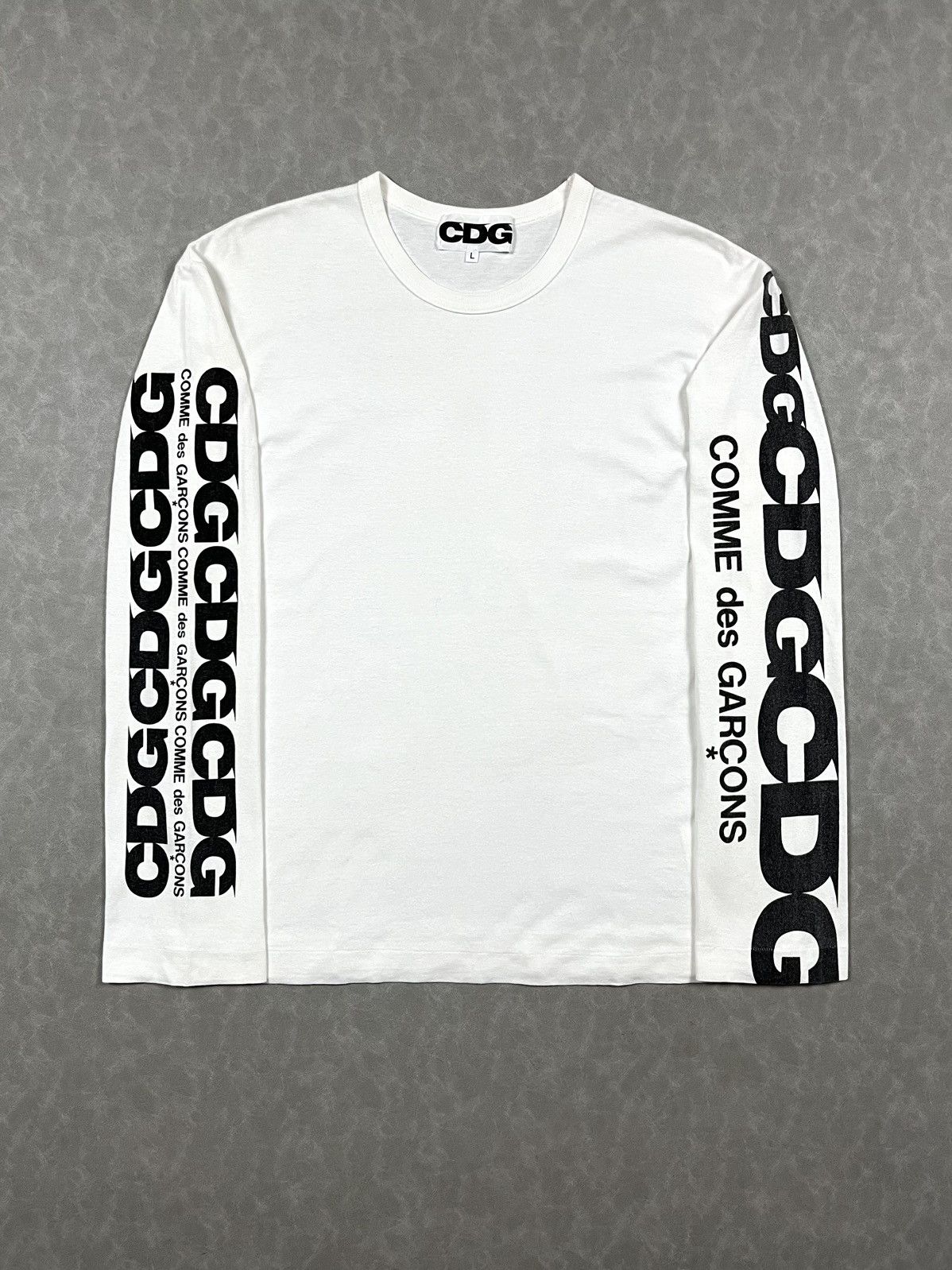 Comme des Garcons Comme des garcons sleeve logo Size US M / EU 48-50 / 2 - 1 Thumbnail