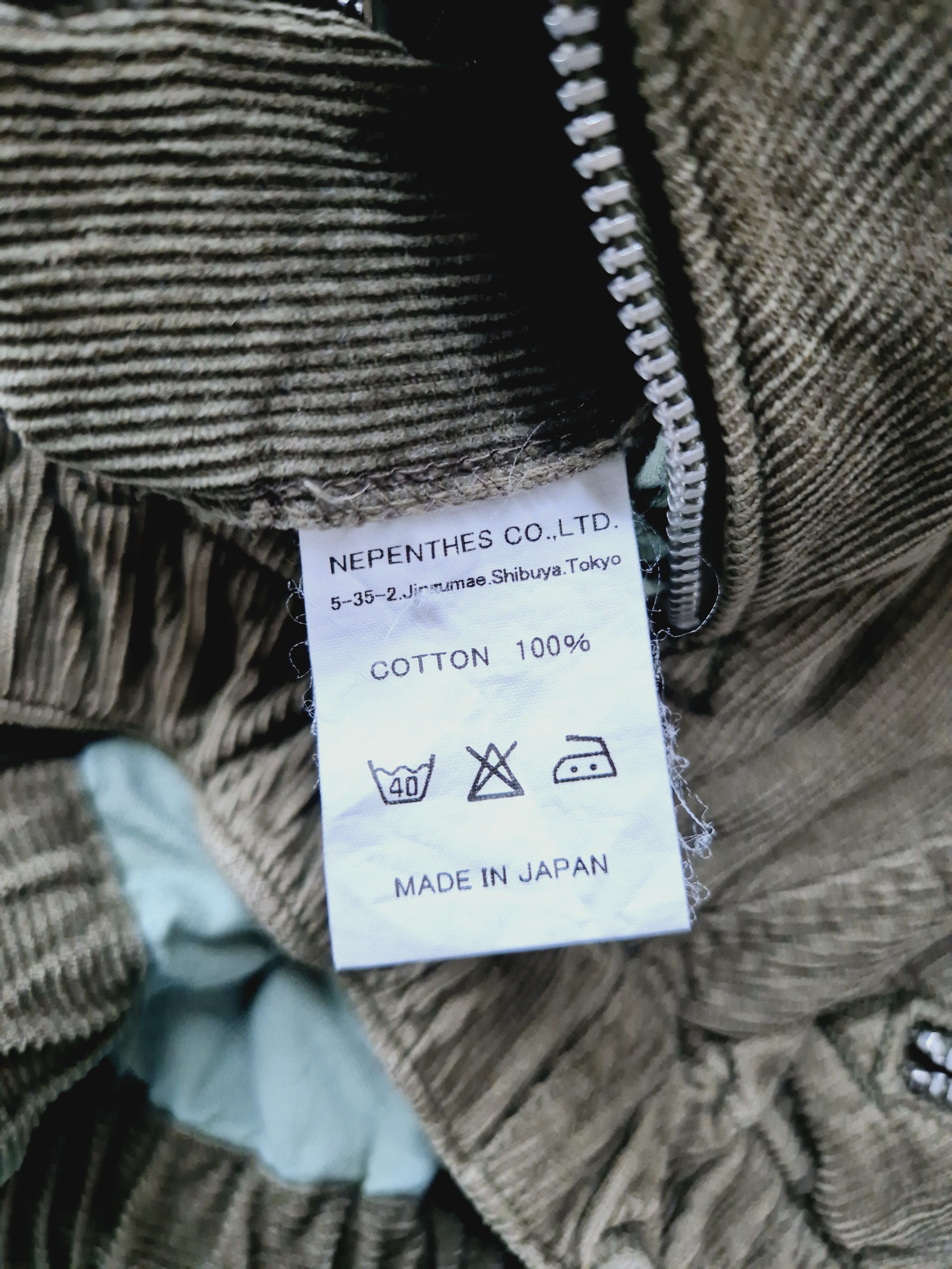 Needles Needles x Nepenthes Corduroy Shorts Size US 29 - 7 Thumbnail