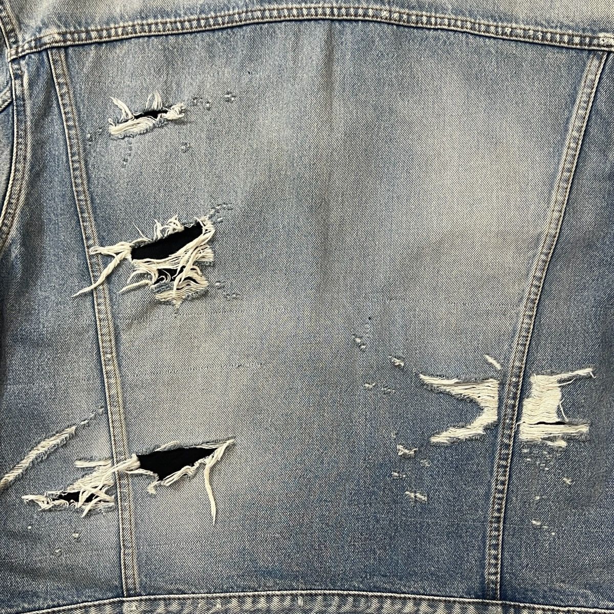 Balenciaga BALENCIAGA 2020AW Demna Gvasalia Distressed Denim Jacket Size US S / EU 44-46 / 1 - 13 Thumbnail
