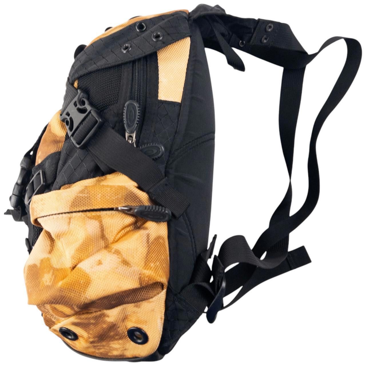 Oakley Vintage Oakley Icon Camo Mini Backpack Size ONE SIZE - 3 Thumbnail