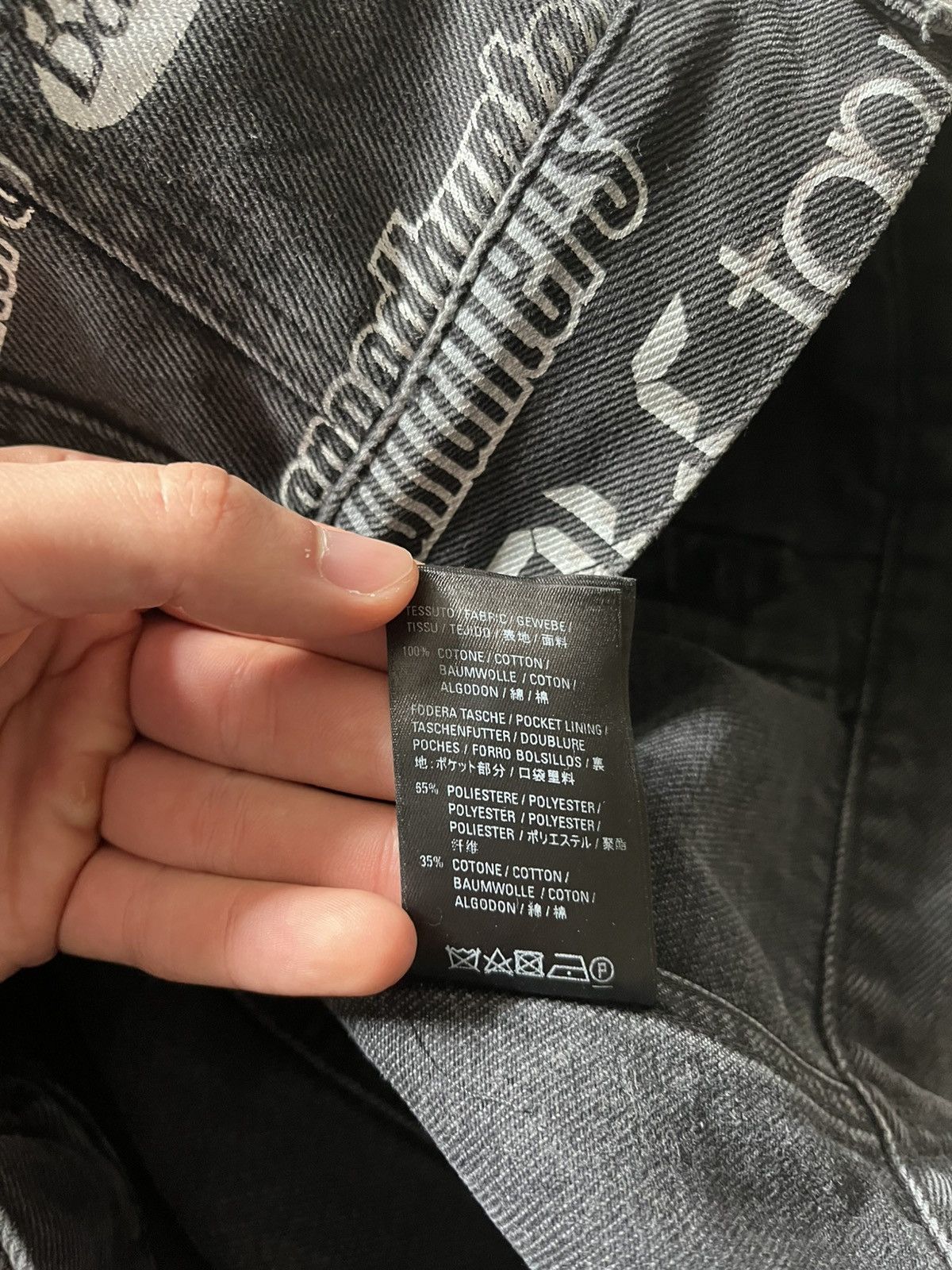 Balenciaga Balenciaga denim jacket all over print black white monogram Size US L / EU 52-54 / 3 - 15 Thumbnail