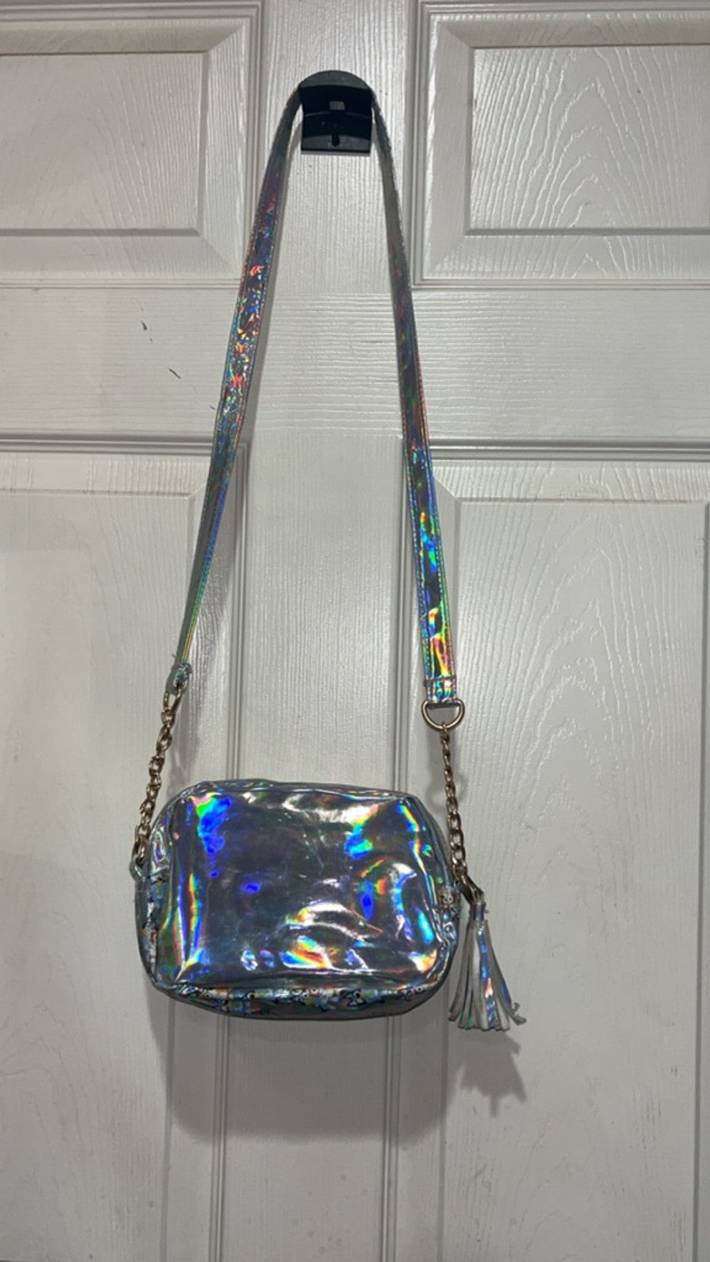 The Unbranded Brand bluey Crossbody Bag One Size Silver Bluey Holographic Size ONE SIZE - 4 Thumbnail