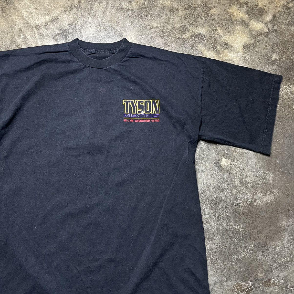 Vintage vintage mike tyson vs mathis 90s boxing tshirt Size US L / EU 52-54 / 3 - 3 Thumbnail