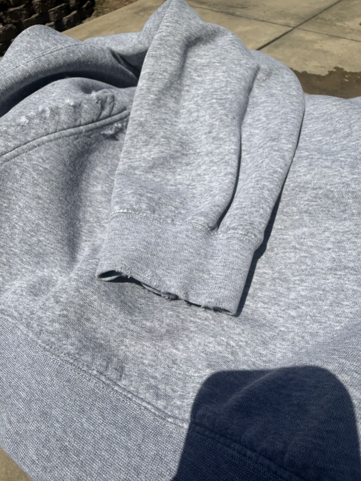Nike Custom distressed nike hoodie SIZE LARGE Size US L / EU 52-54 / 3 - 6 Thumbnail