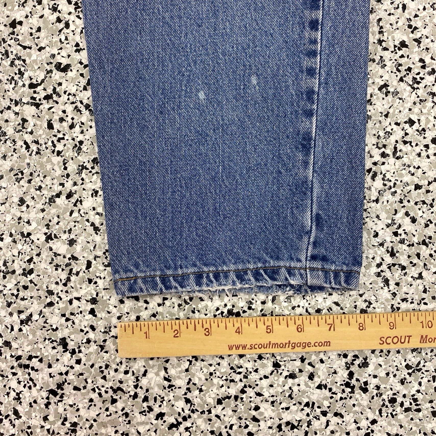 Levi's VINTAGE Levi's Levi's 550 Jeans 550 Mens 33x30 30in Inseam Cotton Denim Blue USA Made Relaxed Straight High Rise 550 Model Men Size US 33 - 2 Thumbnail