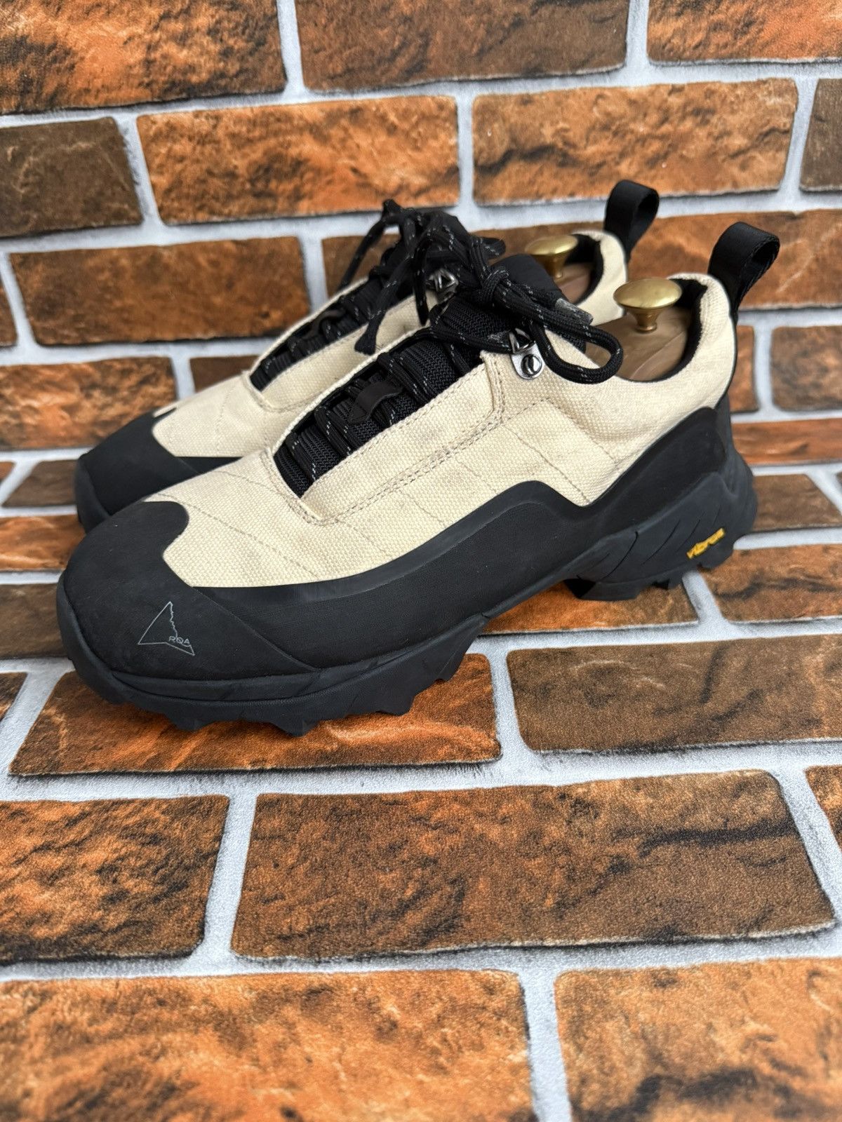 ROA Fedaia hiking boots Size US 9 / EU 42 - 2 Thumbnail