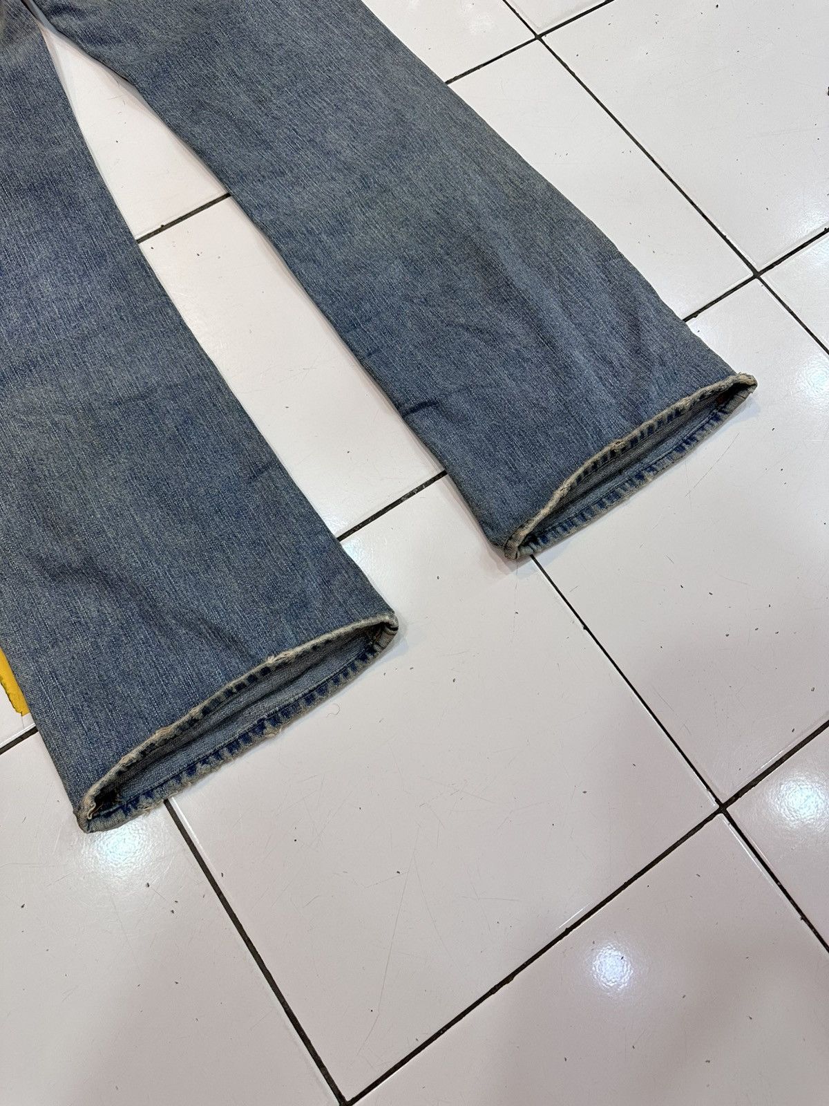 True Religion Distressed True Religion Chief Keef Flare Jeans Y2K Goa Lgb Size US 33 - 14 Thumbnail