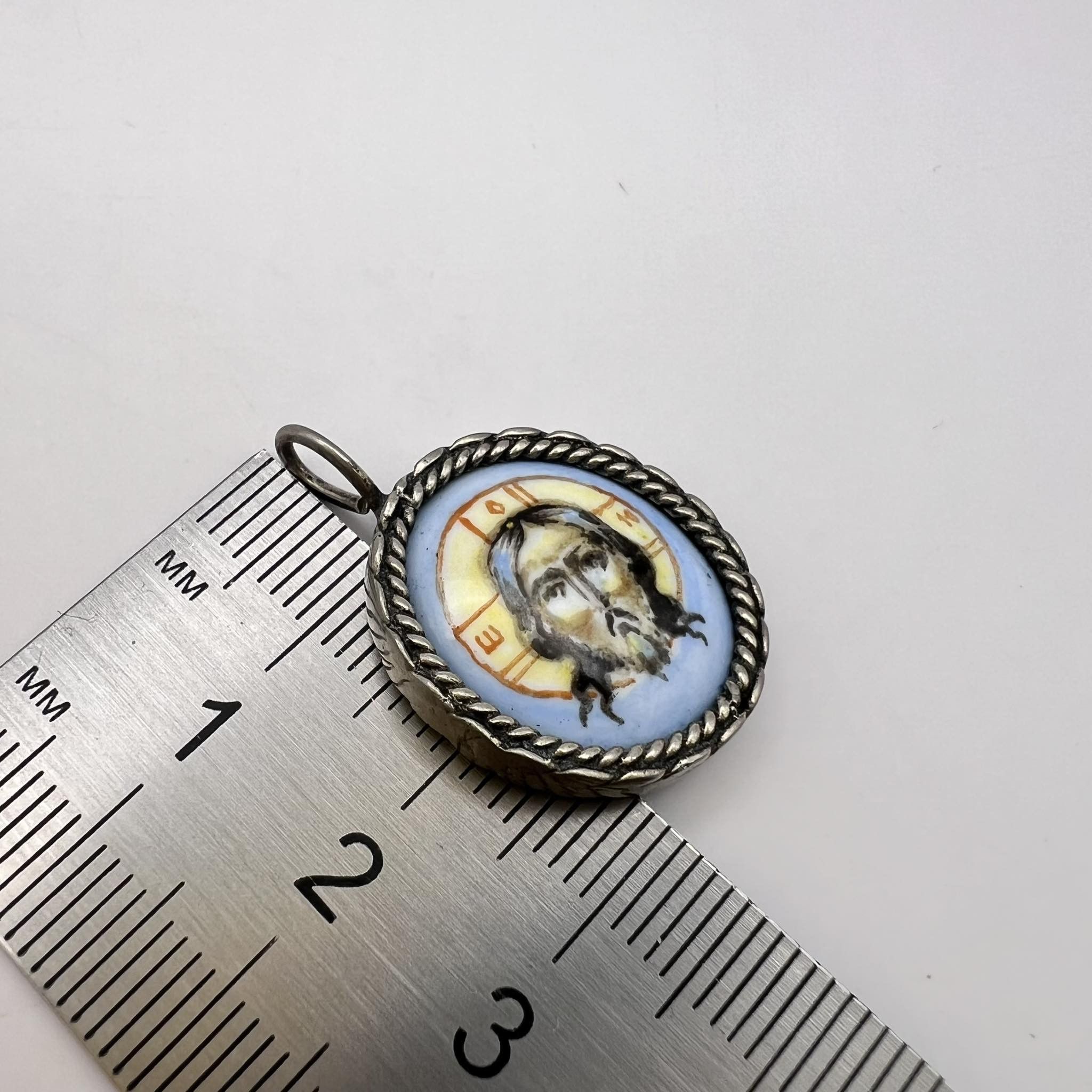 Sterling Silver Vintage Silver Christian Pendant Icon Enamel Porcelain Jesus Size ONE SIZE - 5 Thumbnail