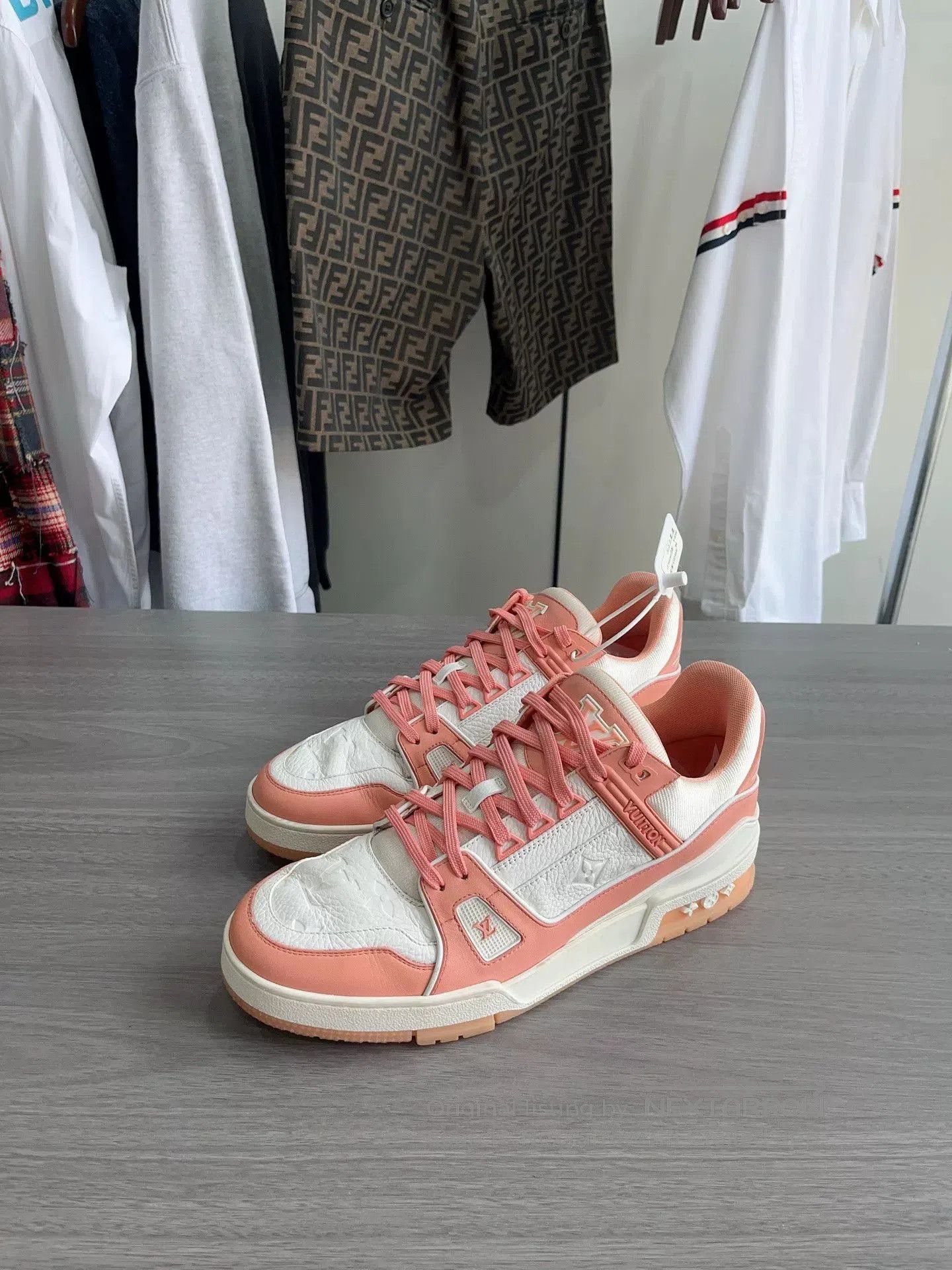 Louis Vuitton Louis Vuitton LV Trainer Shoes. Size US 9 / EU 42 - 1 Thumbnail