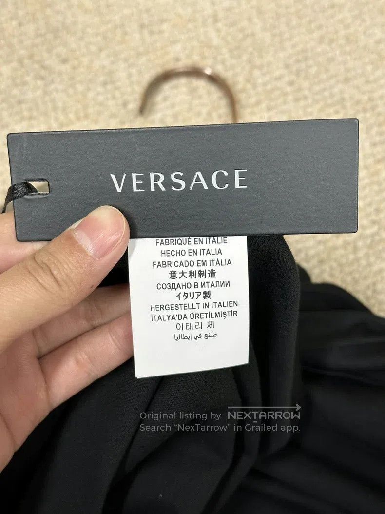 Versace Versace Black embroidered print casual short-sleeved T-shi Size US S / EU 44-46 / 1 - 7 Thumbnail