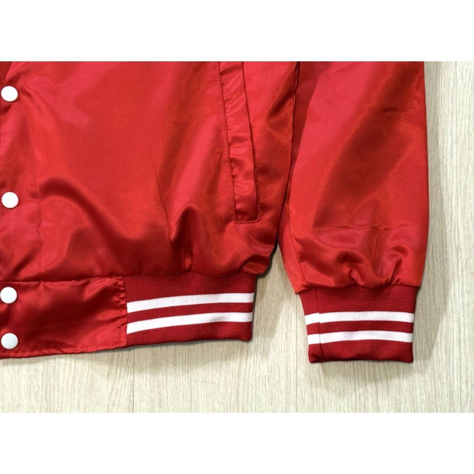 Vintage Gameday Sports Apparel Jacket Varsity Jacket Unisex Adults L Red 90s Vintage? Size US L / EU 52-54 / 3 - 6 Thumbnail
