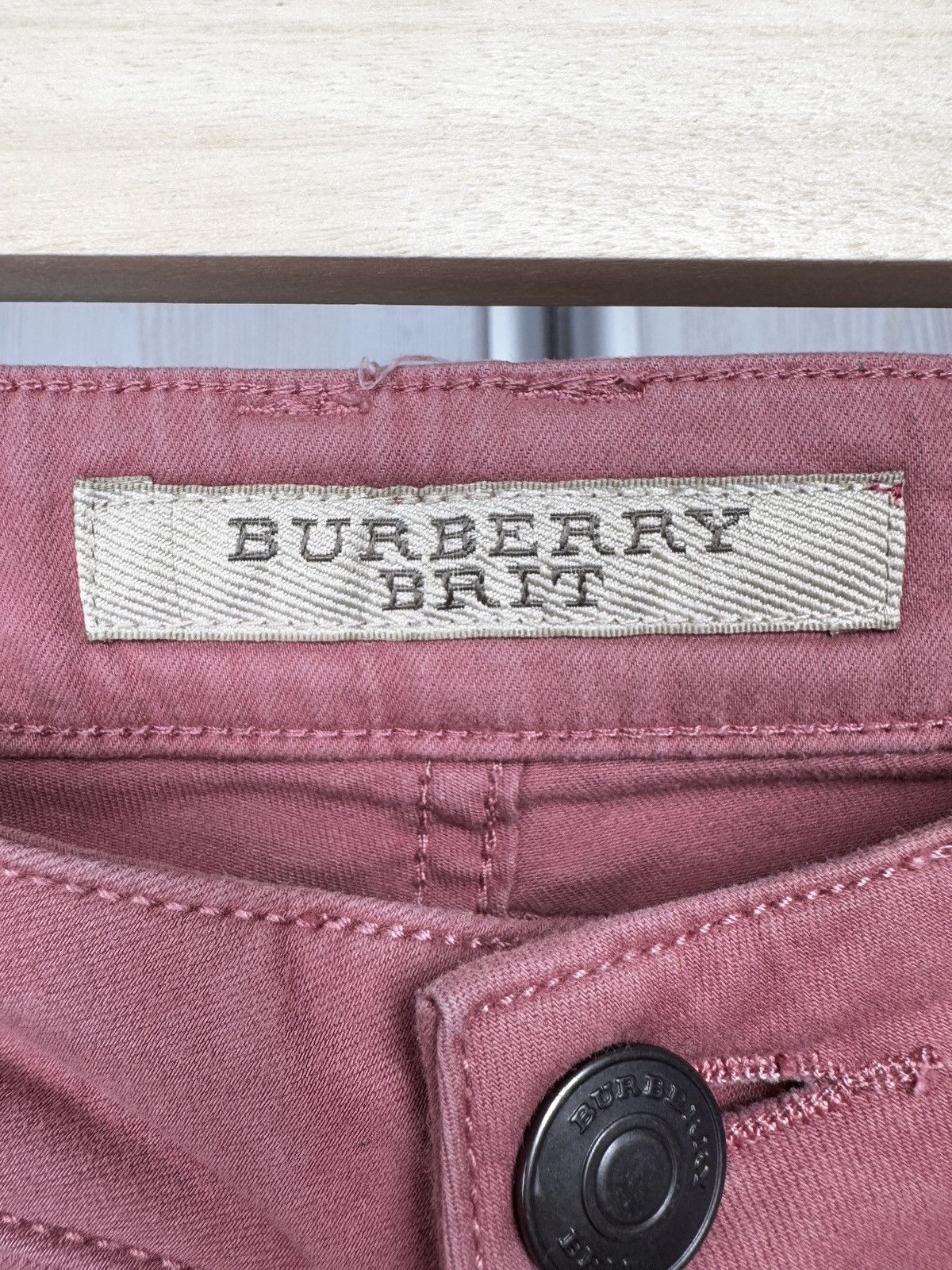Burberry Burberry Brit Pink Skinny Low-Rise stretched jeans pants Size 28" / US 6 / IT 42 - 10 Thumbnail
