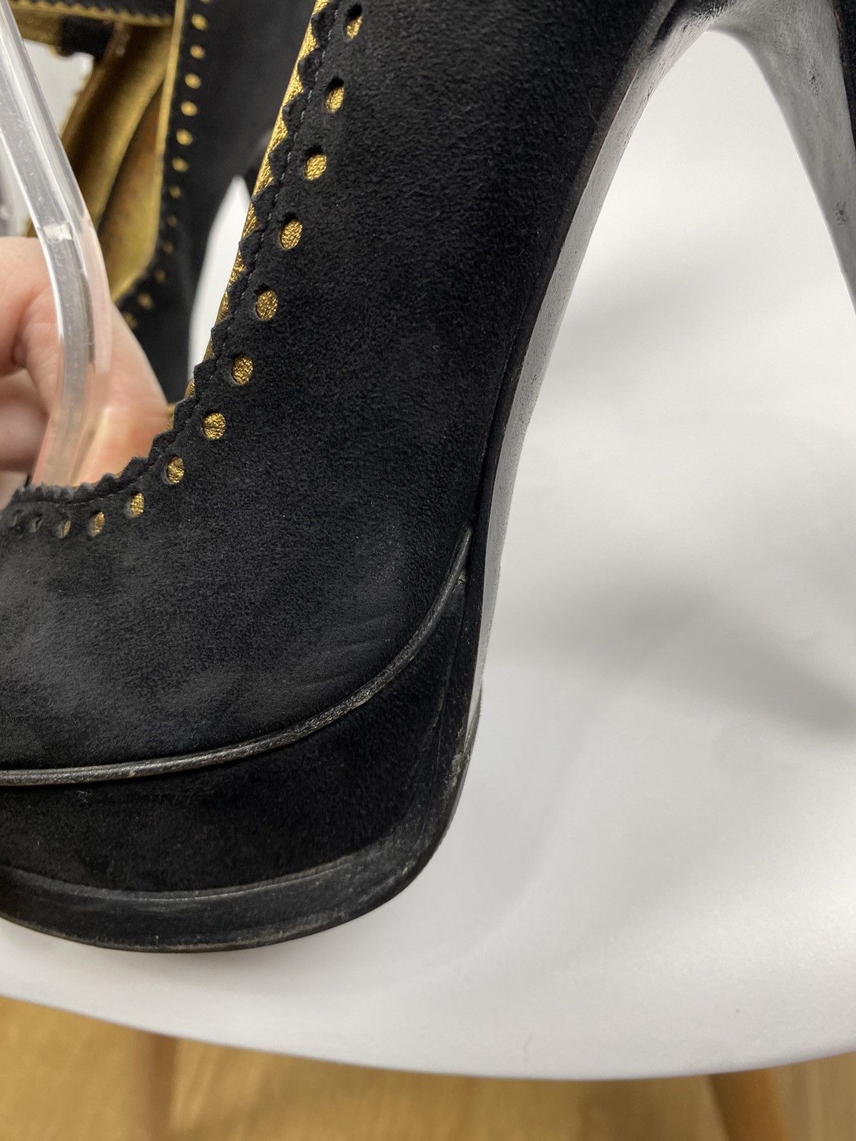 Yves Saint Laurent Yves Saint Laurent Suede Platform Heels size 39 Size US 8 / IT 38 - 6 Thumbnail