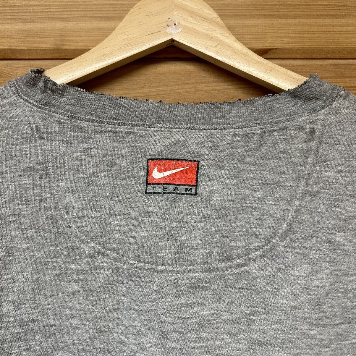 Nike Vintage Illinois Basketball Nike Team Distressed Sweatshirt Size US XXL / EU 58 / 5 - 8 Thumbnail