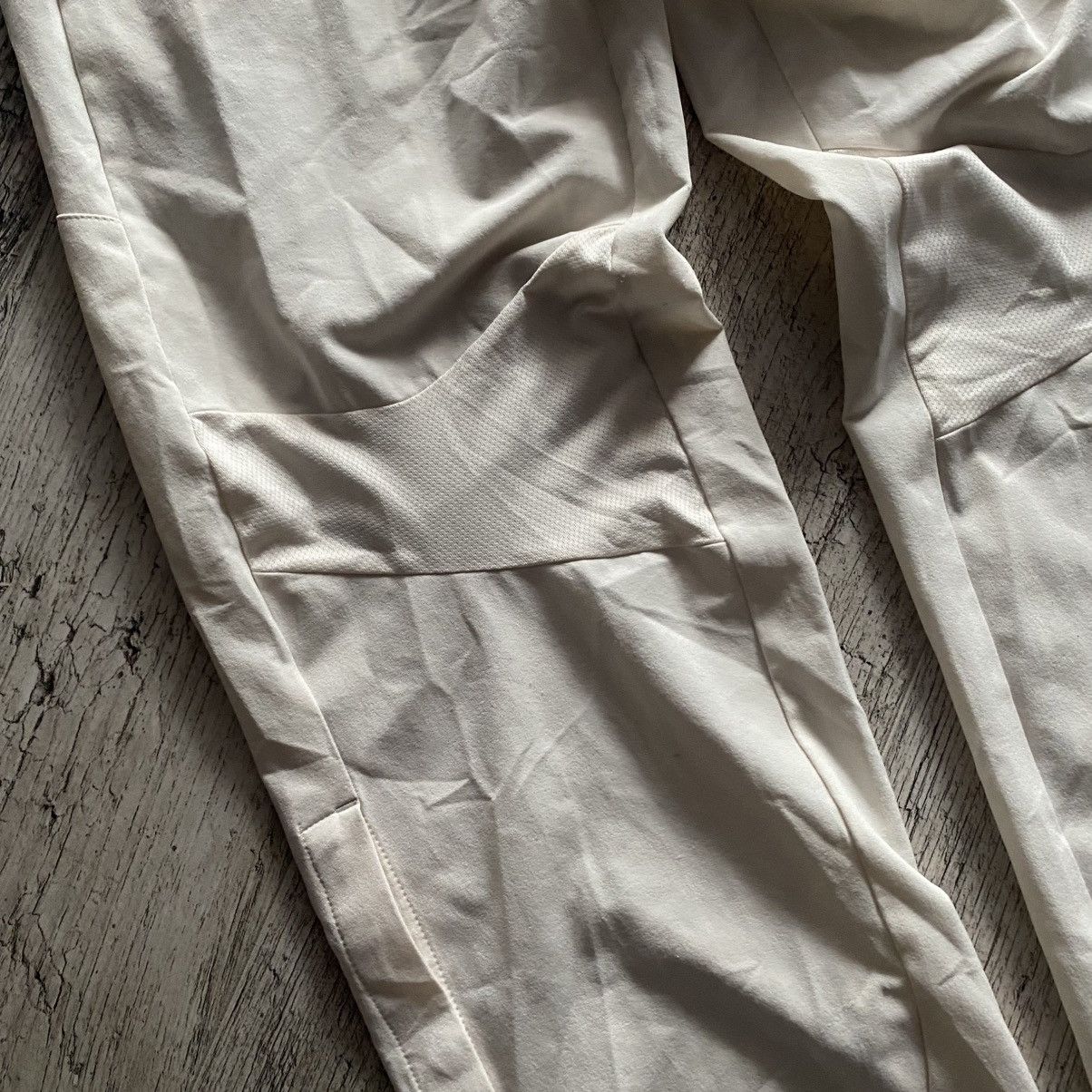 Adidas Adidas pants Size US 32 / EU 48 - 3 Thumbnail