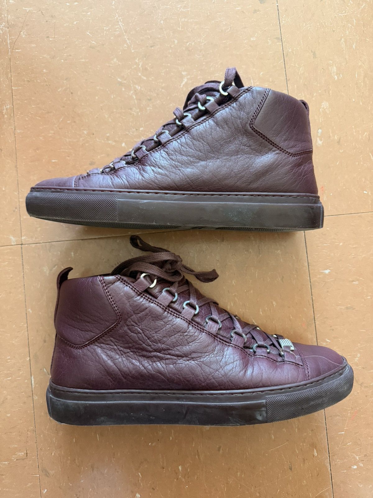 Balenciaga Balenciaga Arenas Burgundy Sneakers Size US 7 / EU 40 - 6 Thumbnail