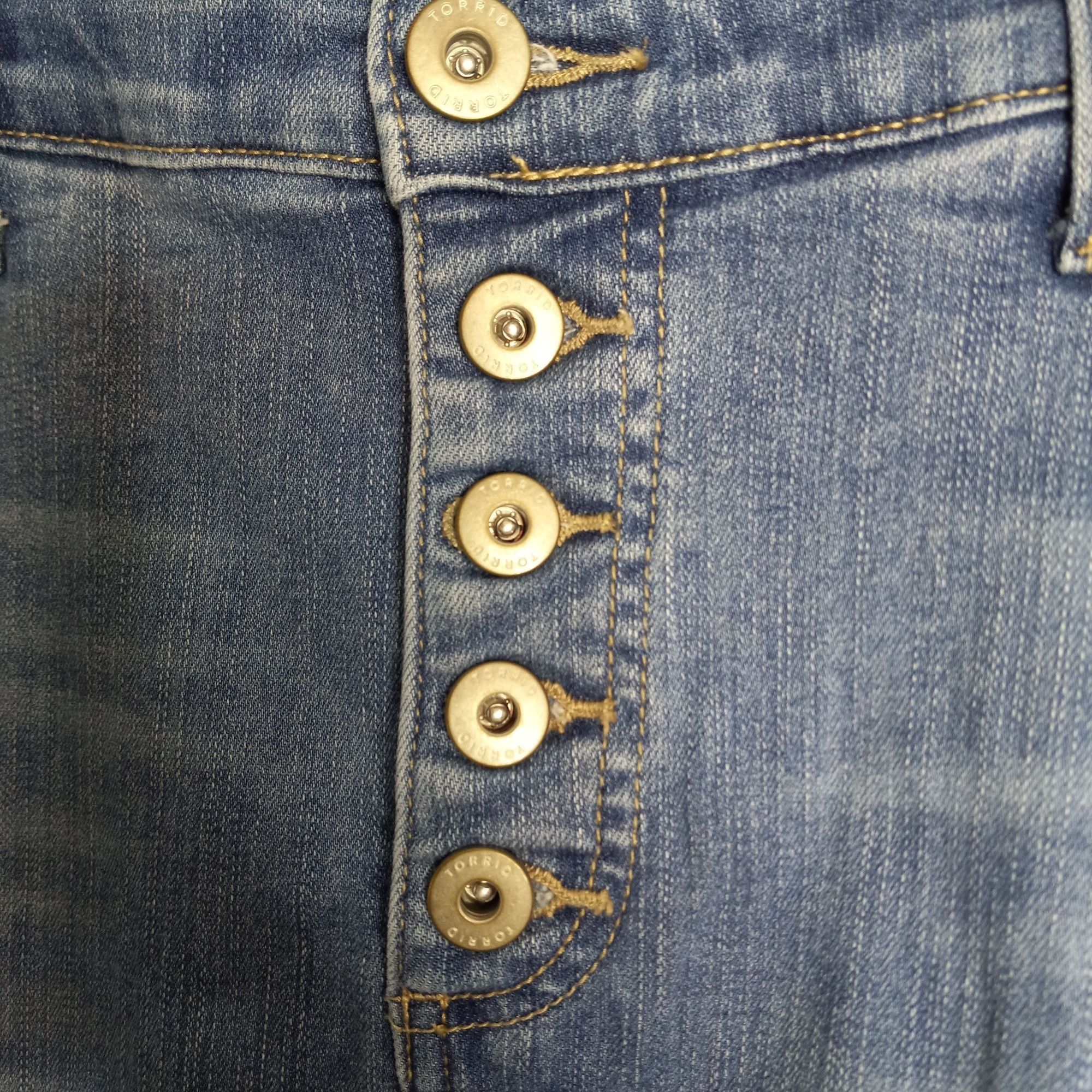 Torrid Torrid Size 20S Jeans Bombshell Skinny Distressed Hem Button Size 42" / US 20 - 3 Thumbnail