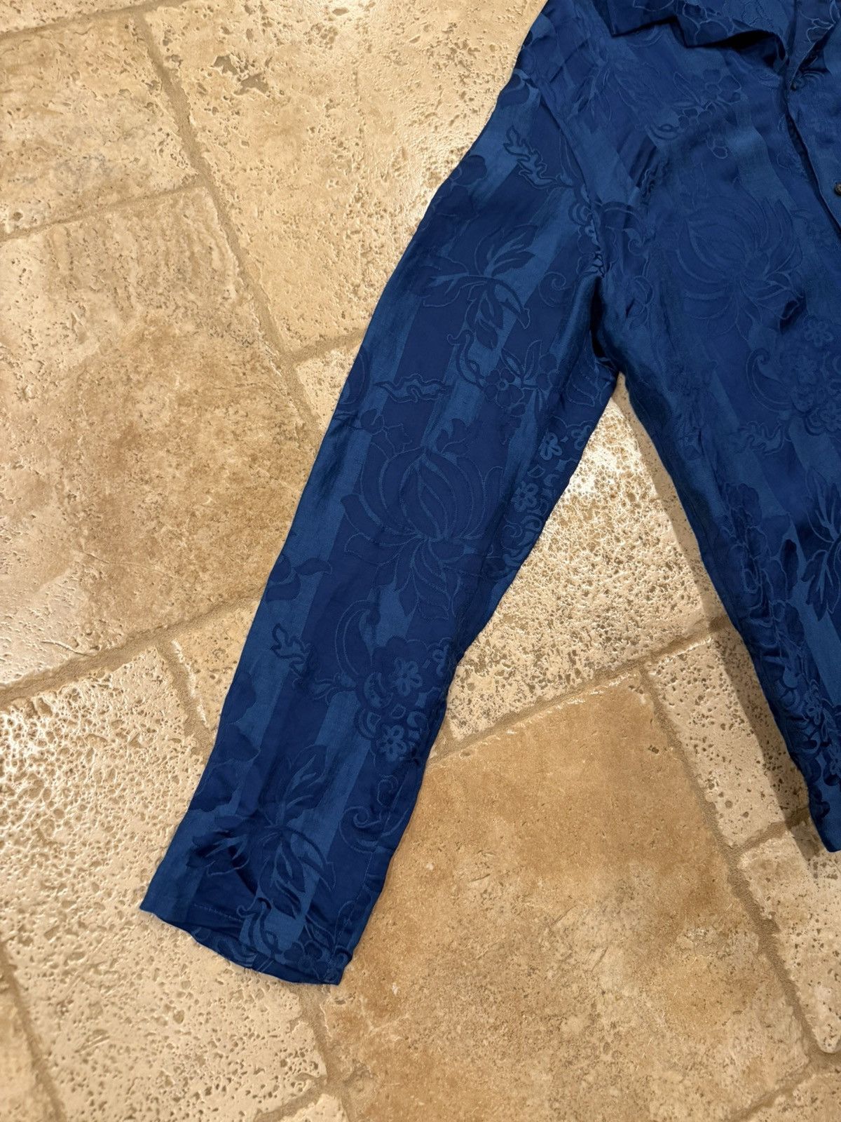 Haider Ackermann Haider Ackermann Floral Brocade Viscoe Blend Blue Shirt Size US S / EU 44-46 / 1 - 7 Thumbnail