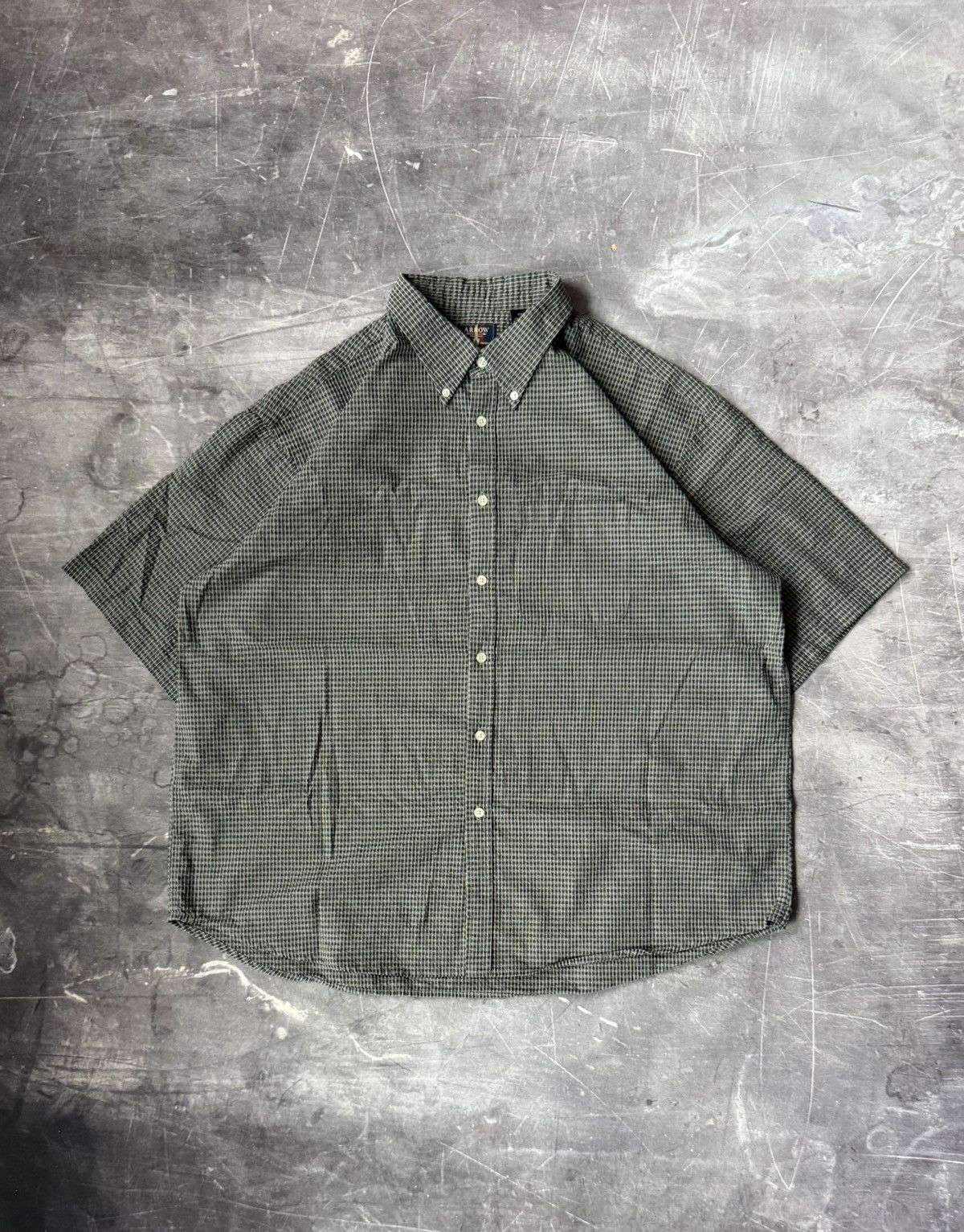 Arrow Vintage Arrow Seersucker Short Sleeve Buttondown Shirt (XXL) Size US XXL / EU 58 / 5 - 1 Thumbnail