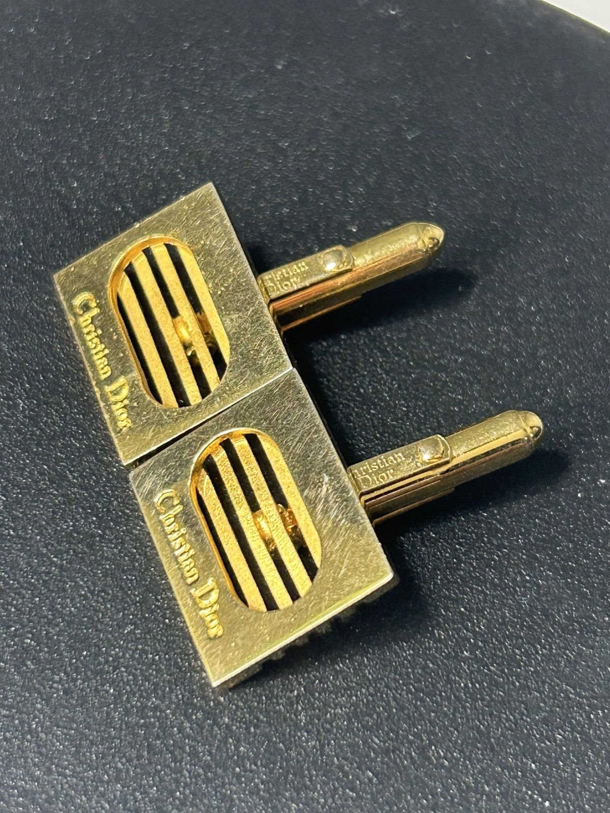 Dior Vintage Christian Dior Gold Tone Cufflinks Set Size ONE SIZE - 7 Thumbnail
