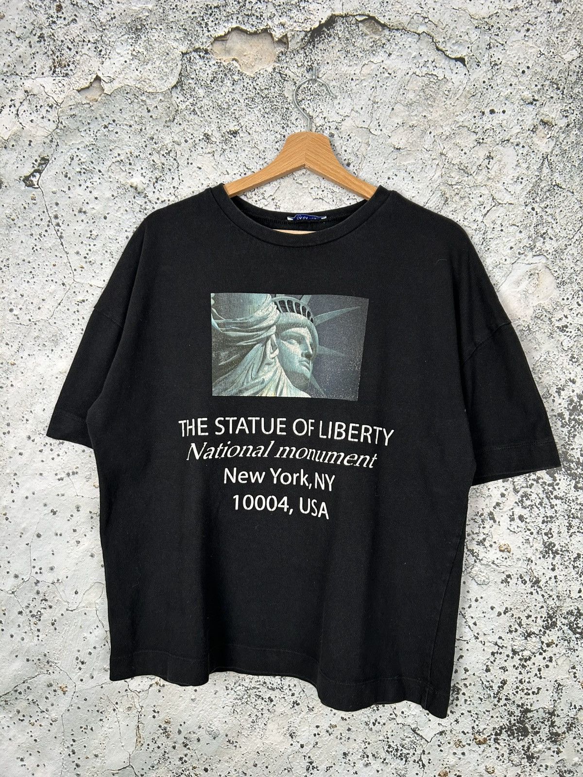 Vintage New York The Statue Of Liberty Graphic Tee Zara Streetwear Size US M / EU 48-50 / 2 - 1 Thumbnail