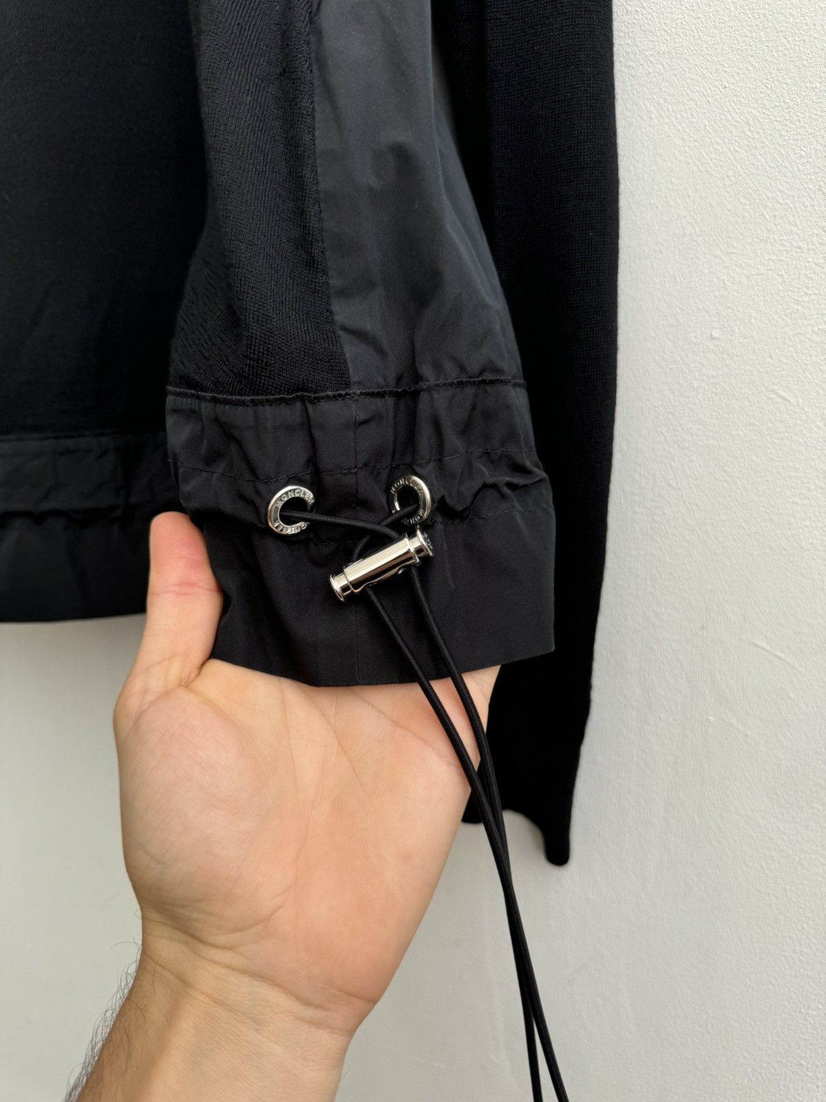 Moncler Moncler Hybrid Nylon Sweater W/ Cinch Waist In Black Size M / US 6-8 / IT 42-44 - 14 Thumbnail