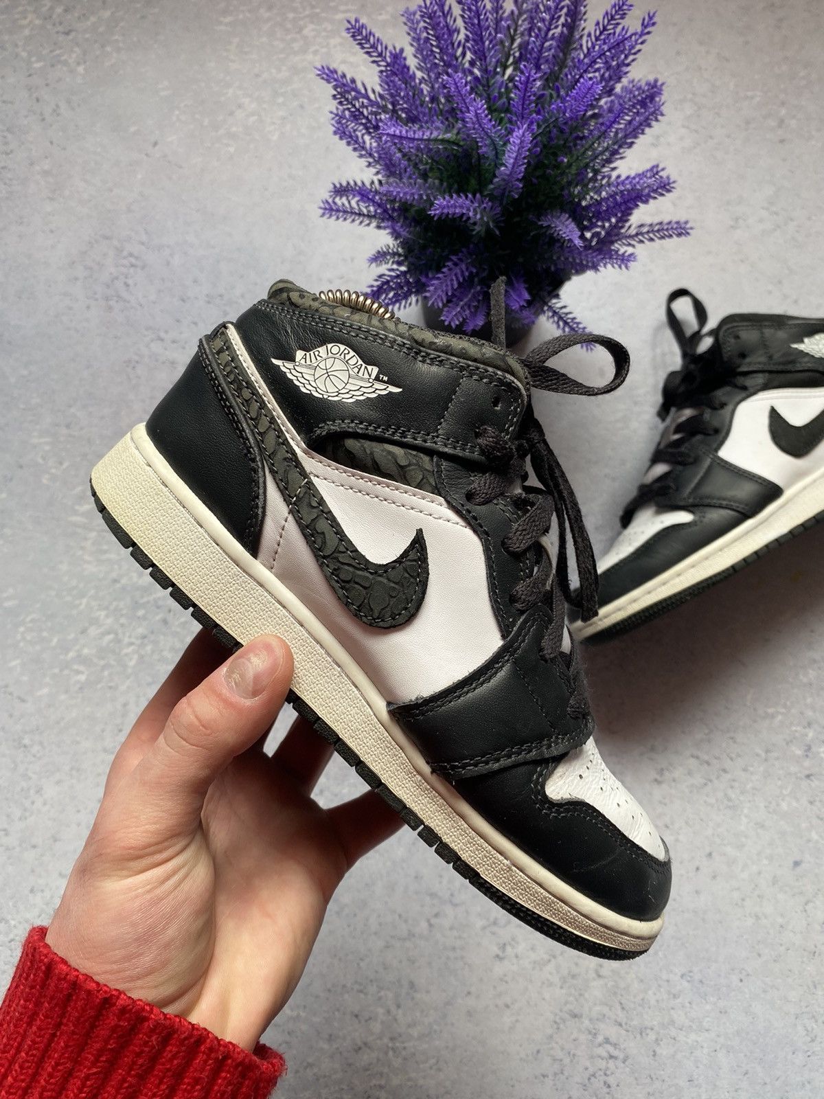 Jordan Brand Nike Air Jordan Panda Elephant Black/White Size EUR 36 Size US 5.5 / IT 35.5 - 7 Thumbnail