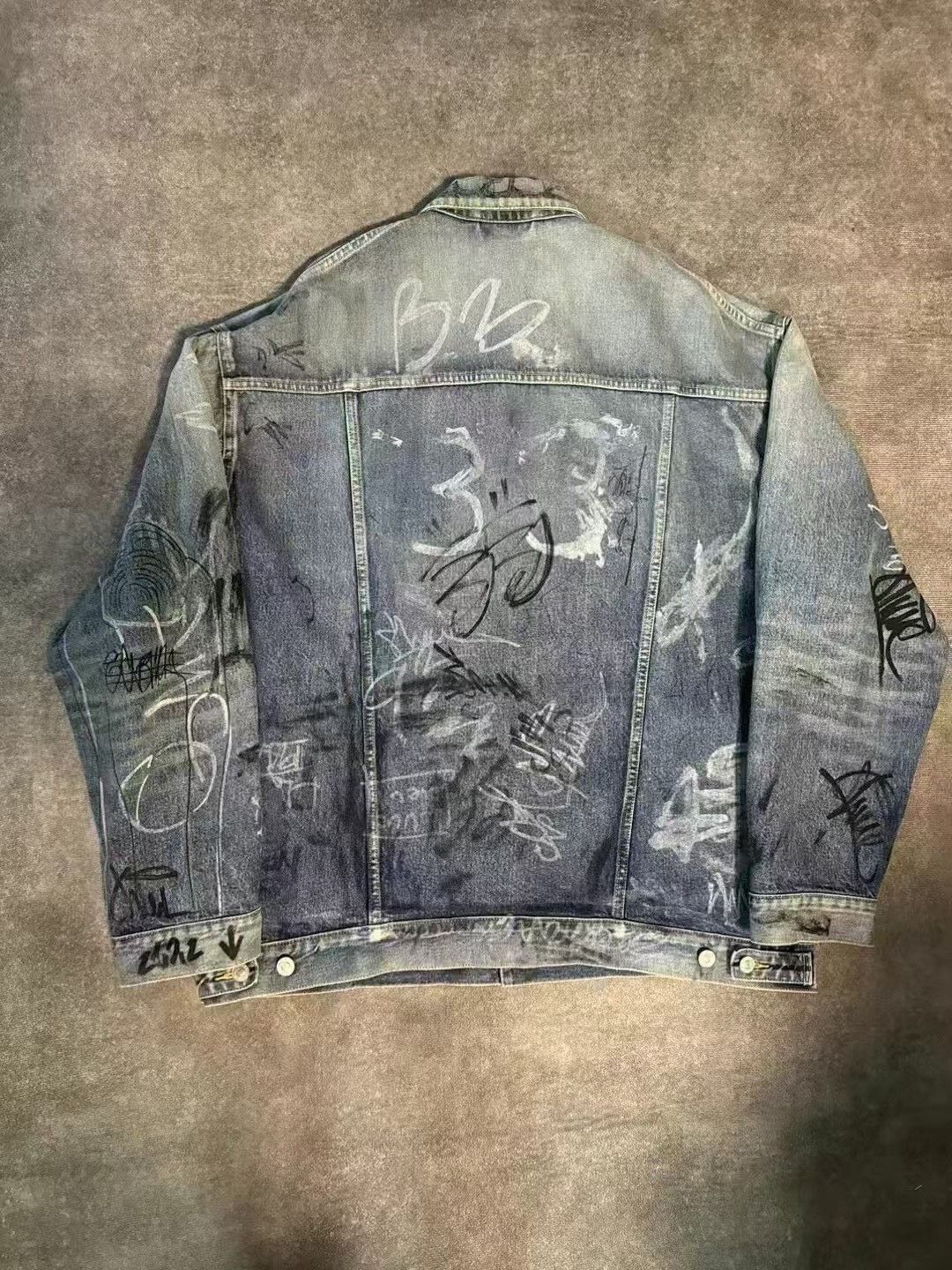 Balenciaga Balenciaga Blue Graffiti Denim Jacket 2501-Nextarrow Size US M / EU 48-50 / 2 - 2 Thumbnail