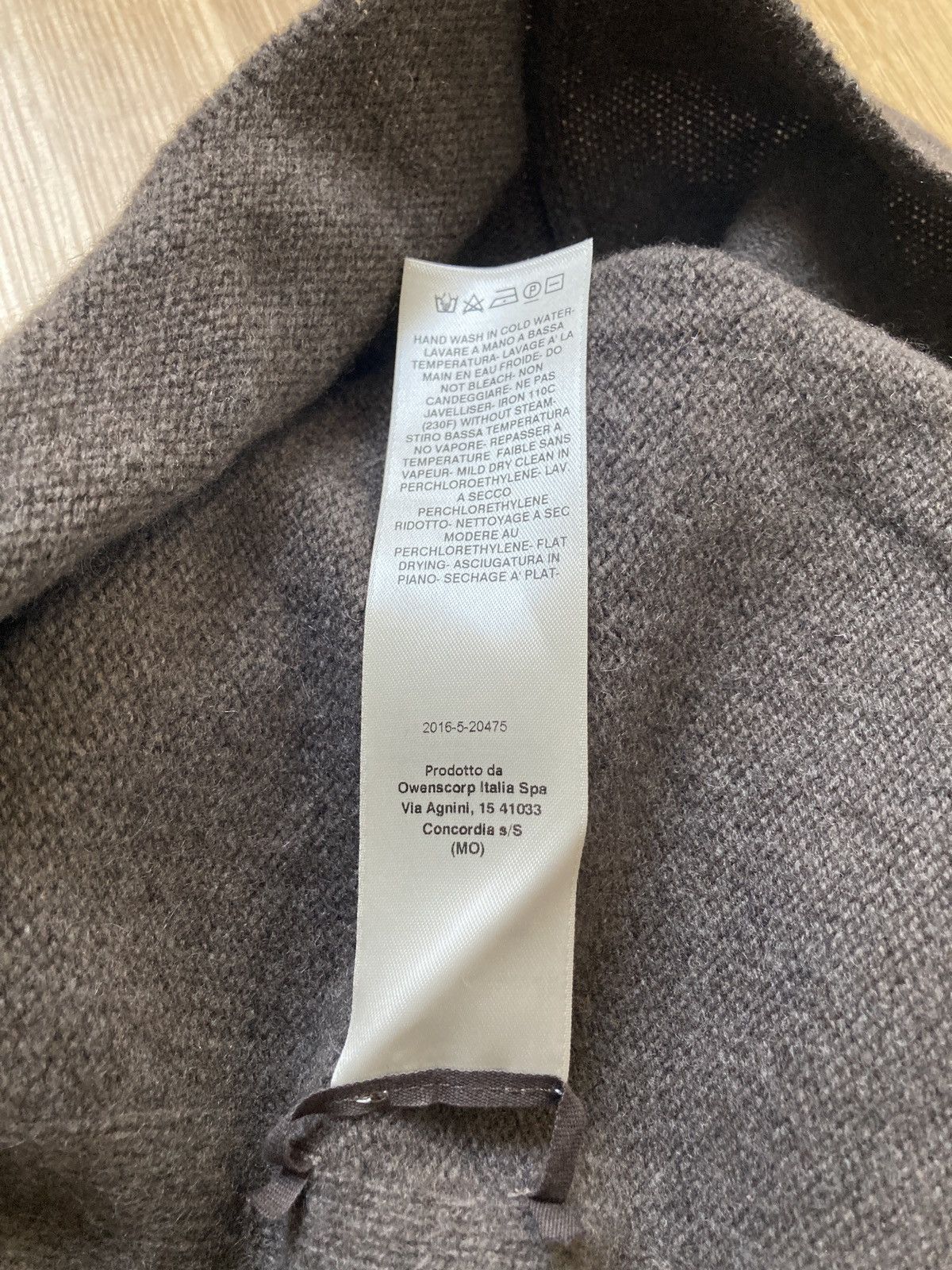 Rick Owens F/W 22 "STROBE" Cashmere Tec Runway Knit Rick Owens Size US M / EU 48-50 / 2 - 16 Thumbnail