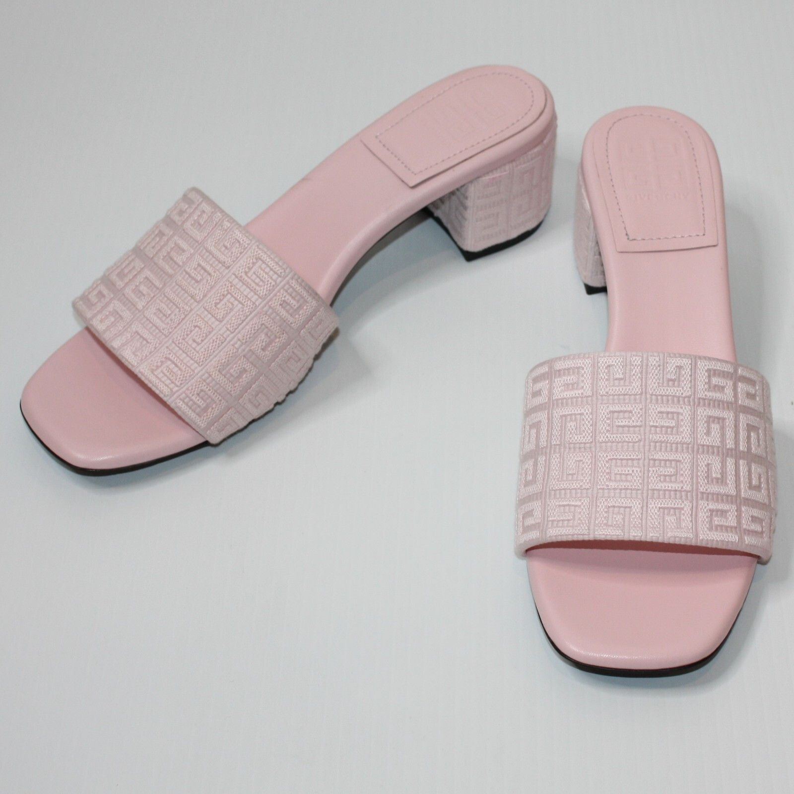 Givenchy 4G Block Heel Slide Sandals in Tender Pink US 10 MSRP $775 Size US 10 / IT 40 - 6 Thumbnail