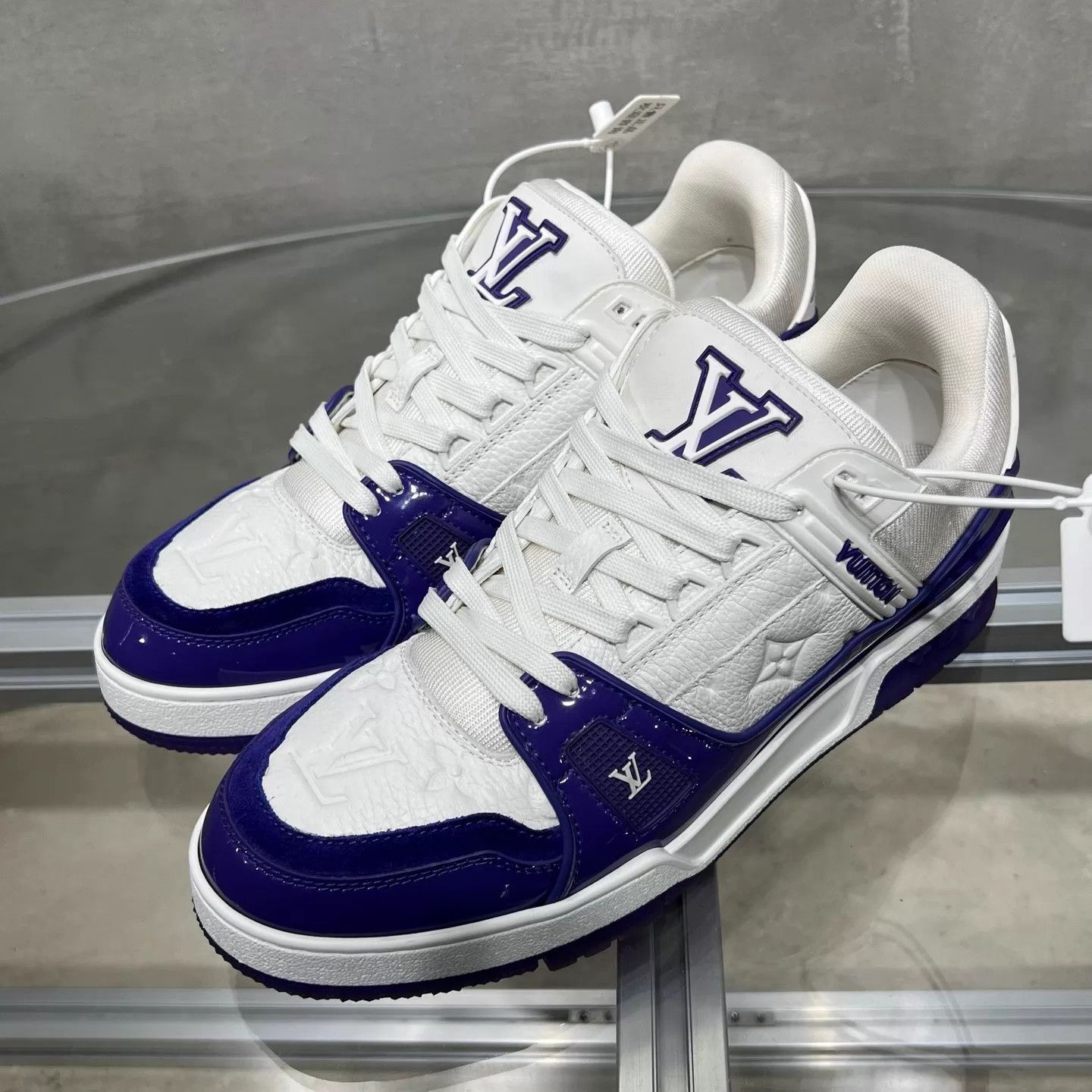 Louis Vuitton LV Trainer White Purple UK6/40 Size US 7 / EU 40 - 2 Thumbnail