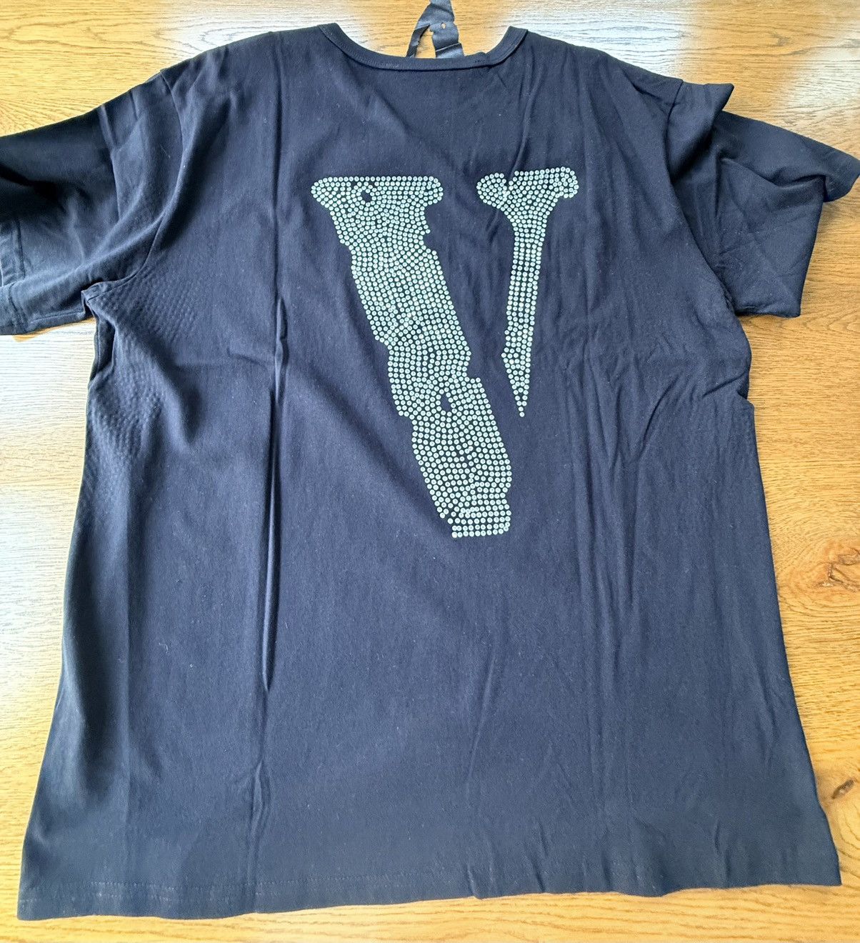 Vlone Vlone x Swarovski shirt - size L Size US L / EU 52-54 / 3 - 6 Thumbnail