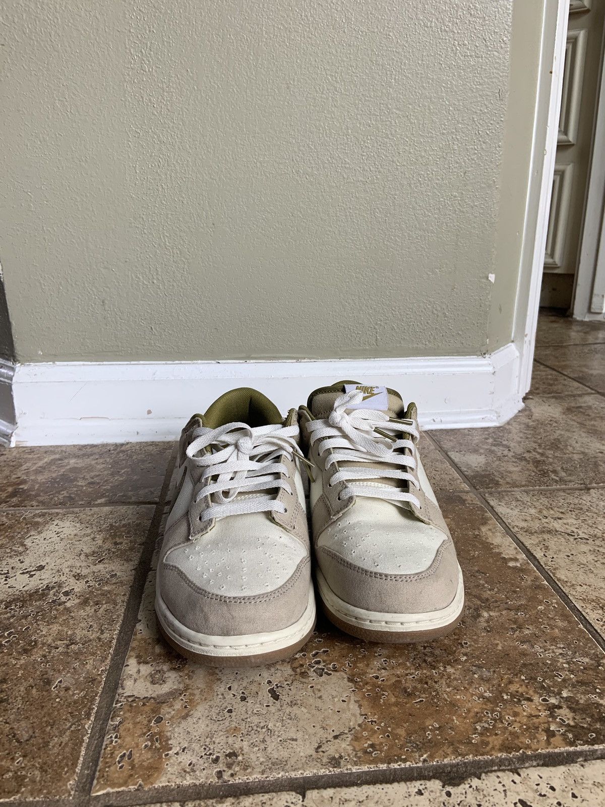 Nike Nike Dunk Low Khaki trainers since 72 Size US 10.5 / EU 43-44 - 4 Thumbnail