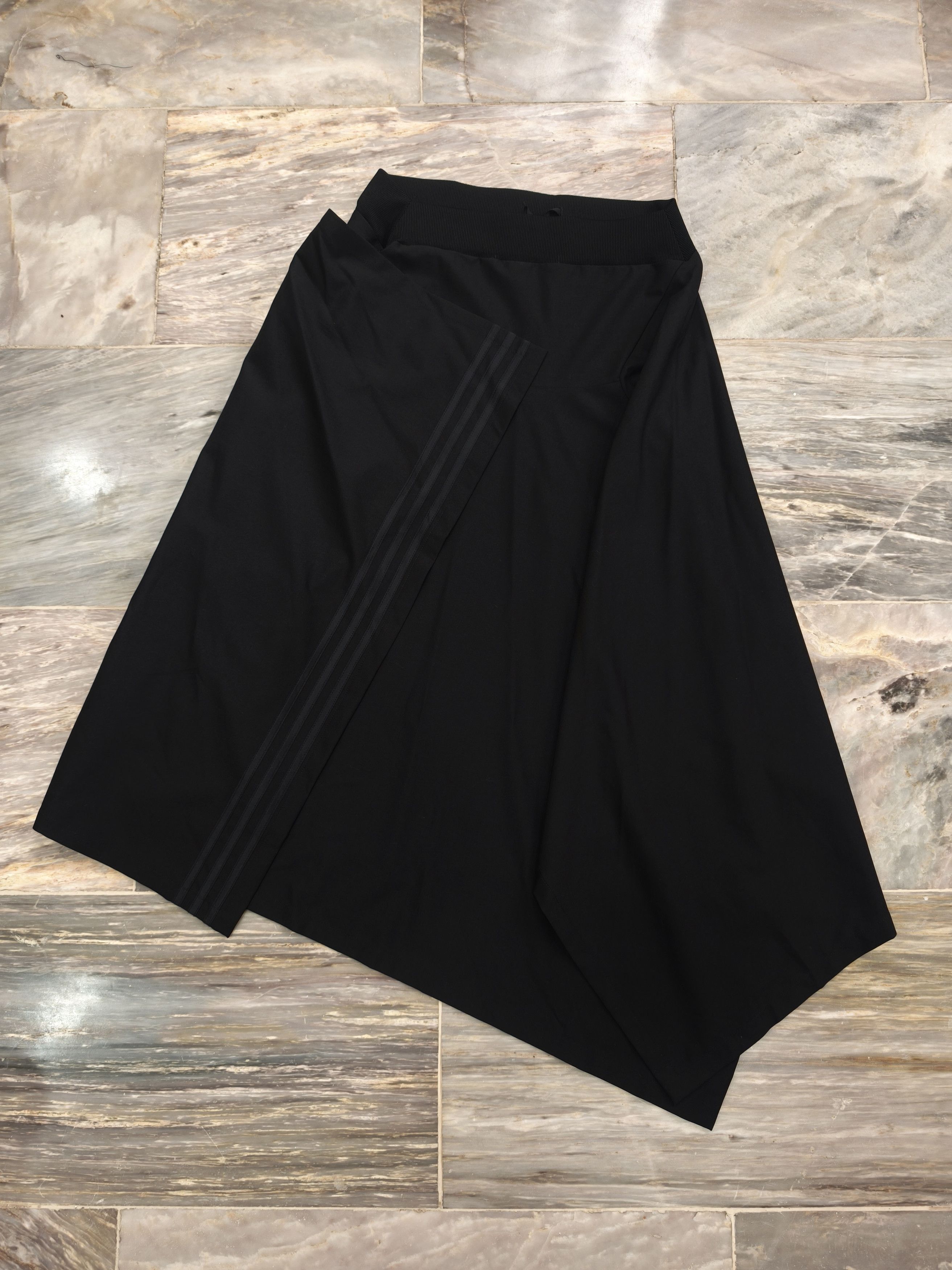 Adidas × Y-3 Adidas Y-3 W CRFT 3 STP SKIRT Size 28" / US 6 / IT 42 - 5 Thumbnail