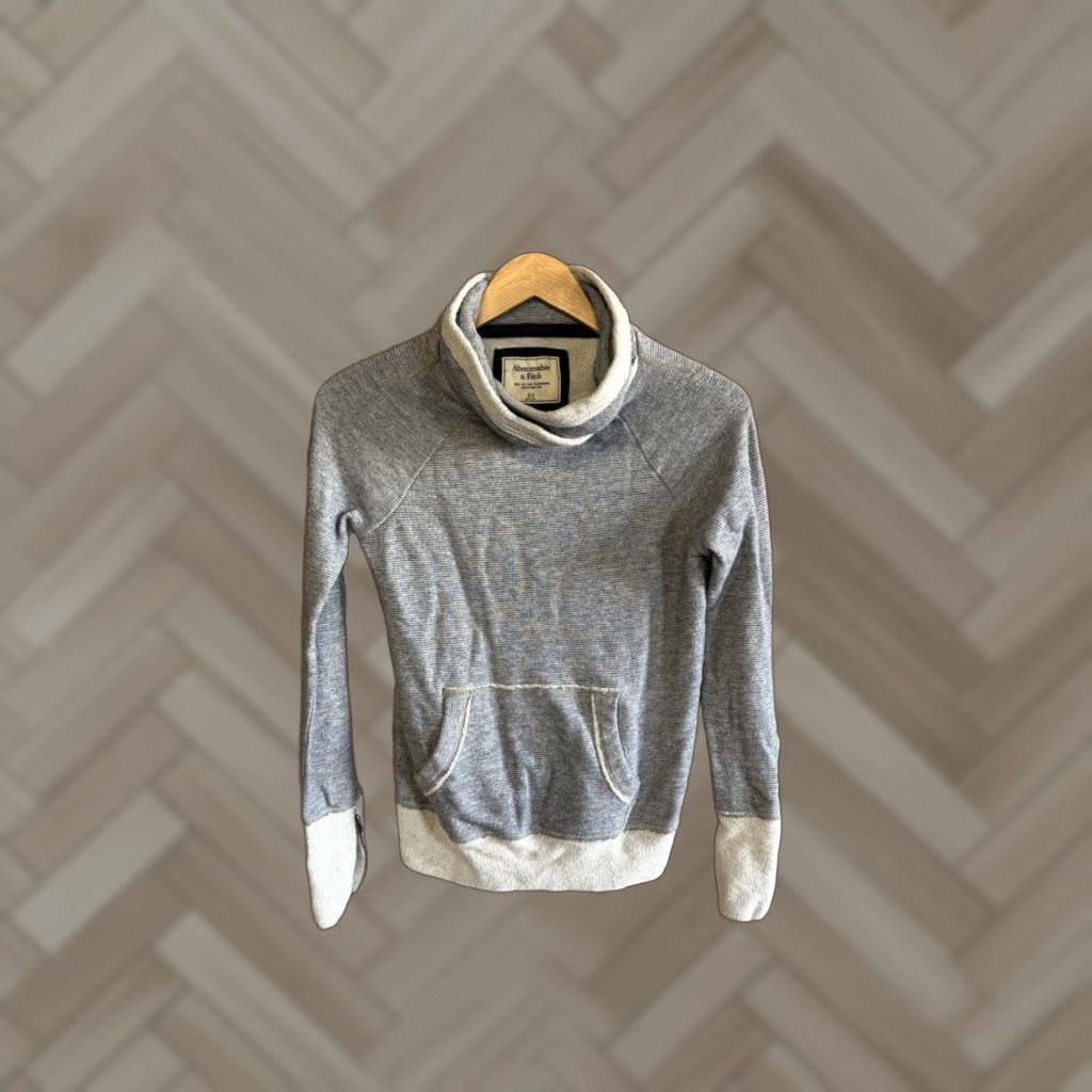 Abercrombie & Fitch Abercrombie & Fitch Womens Gray Cowl Neck Pullover Knit Sweatshirt XS - Pullover, Sweatshirt, Activewear, Knit, Gray, Cowl Neck, XS, Women Size XS / US 0-2 / IT 36-38 - 1 Thumbnail