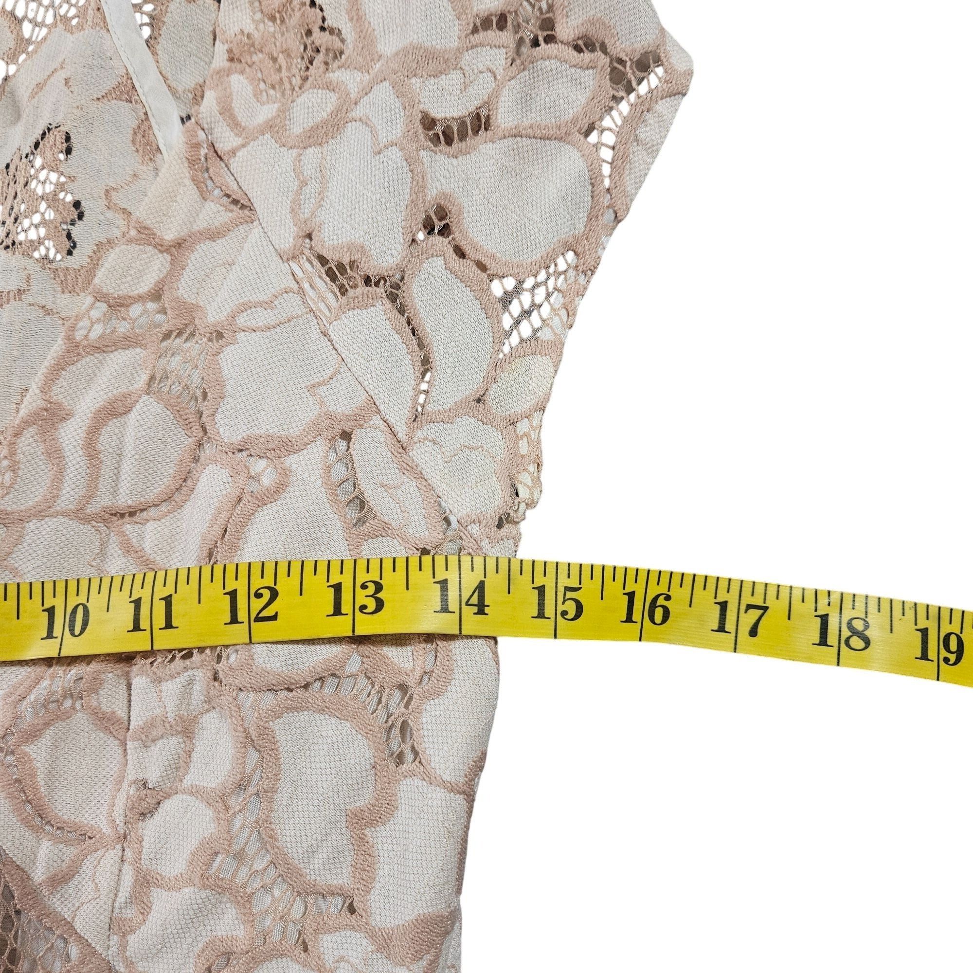 Free People Free People Lace Mini Dress Beige XS Feminine Romantic Boho Size XS / US 0-2 / IT 36-38 - 5 Thumbnail