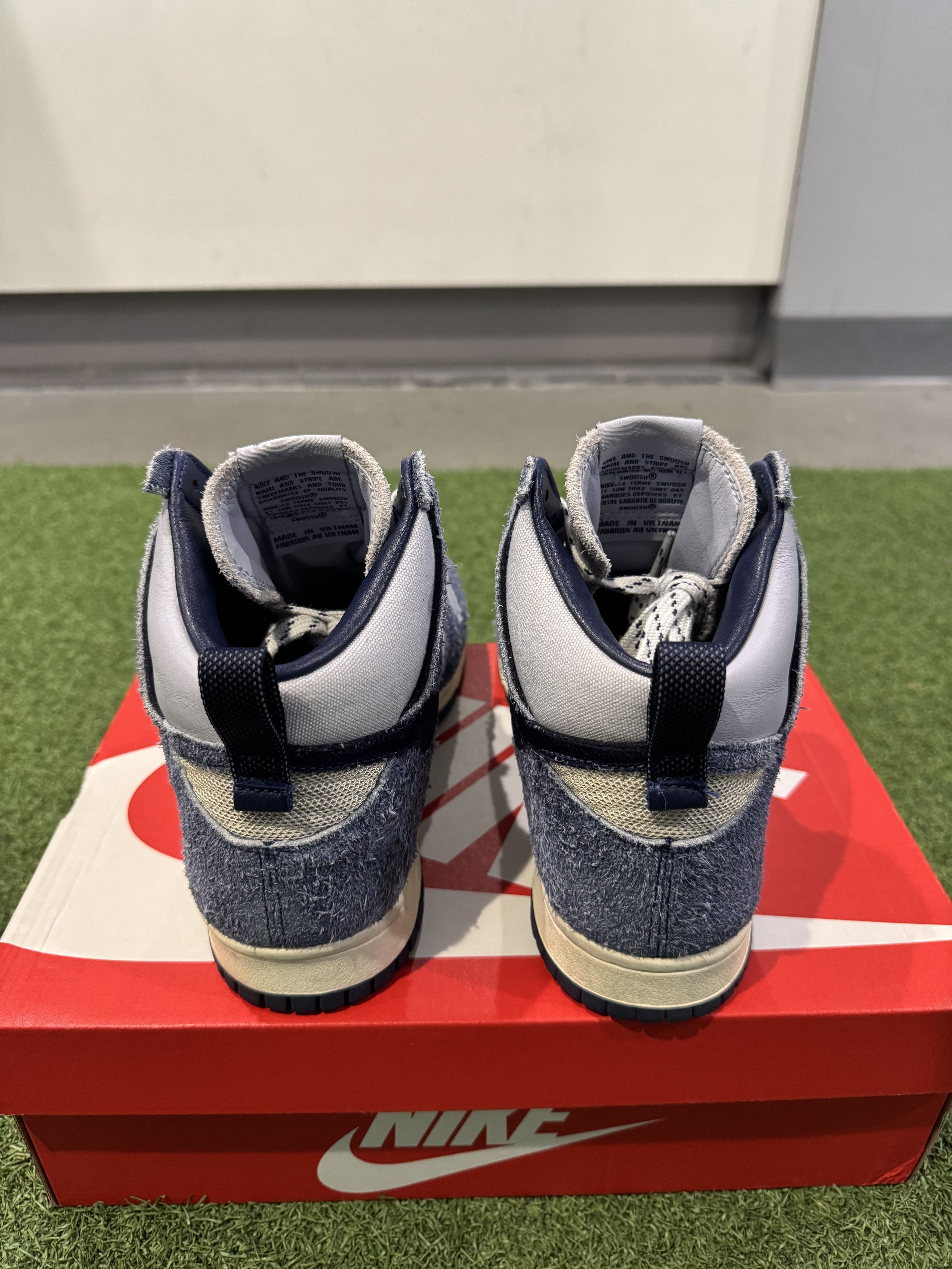 Notre Size 8.5- Dunk High Notre Midnight Navy Size US 8.5 / EU 41-42 - 3 Thumbnail