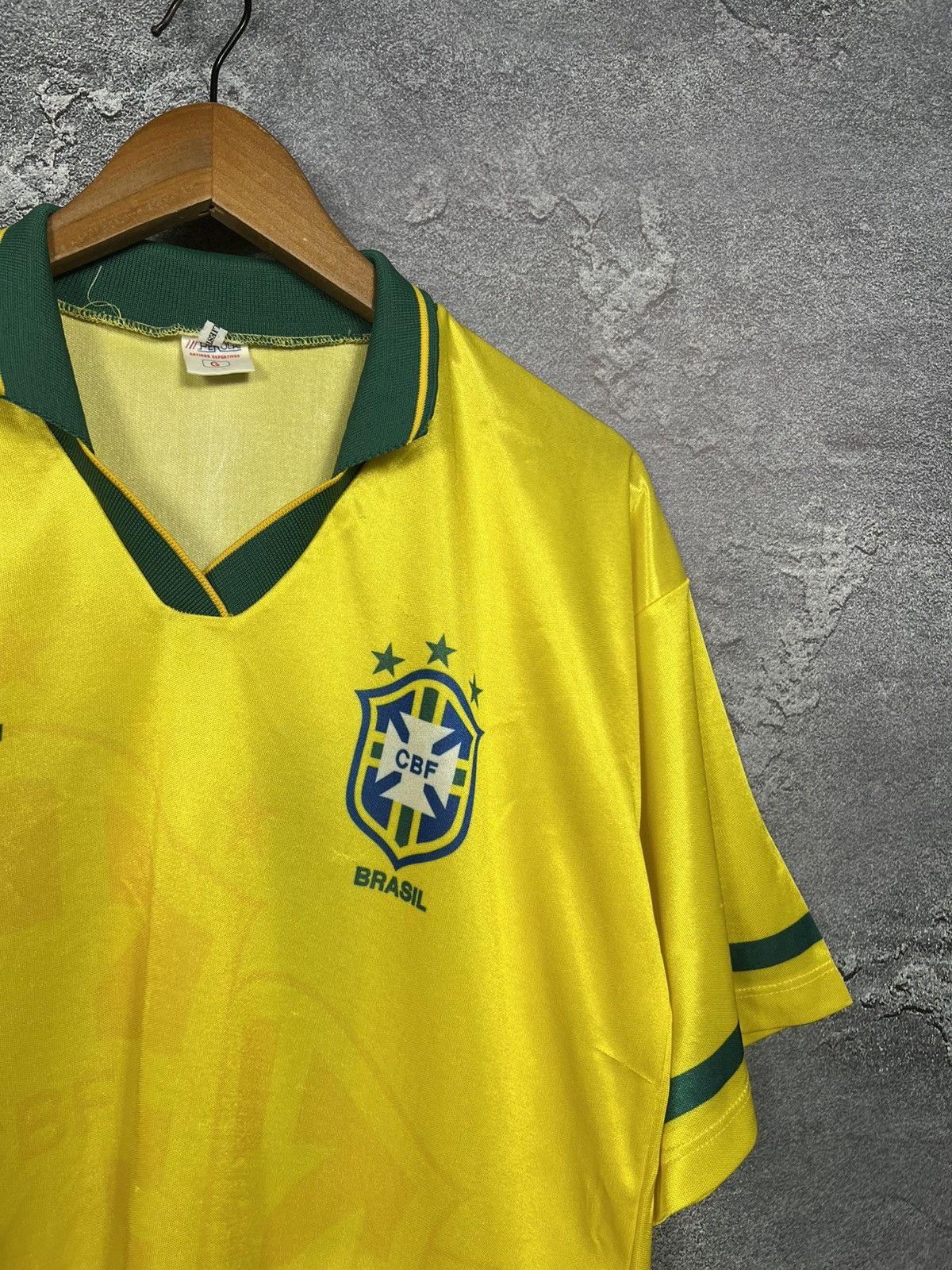 Vintage Vintage 90s Perola Brazil #11 Jersey T-shirt Size US L / EU 52-54 / 3 - 5 Thumbnail