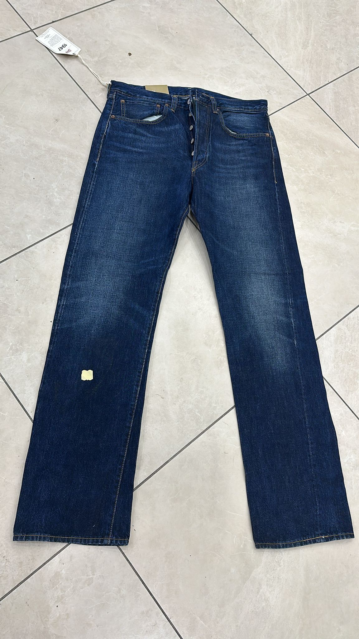 Levi's Vintage Clothing LVC Levi's Vintage Clothing 1947 501XX BigE Selvedge Jeans Size US 34 / EU 50 - 2 Thumbnail