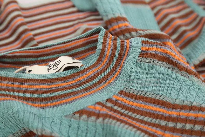 Fendi Fendi Sweater/Knitwear Size XS / US 0-2 / IT 36-38 - 4 Thumbnail