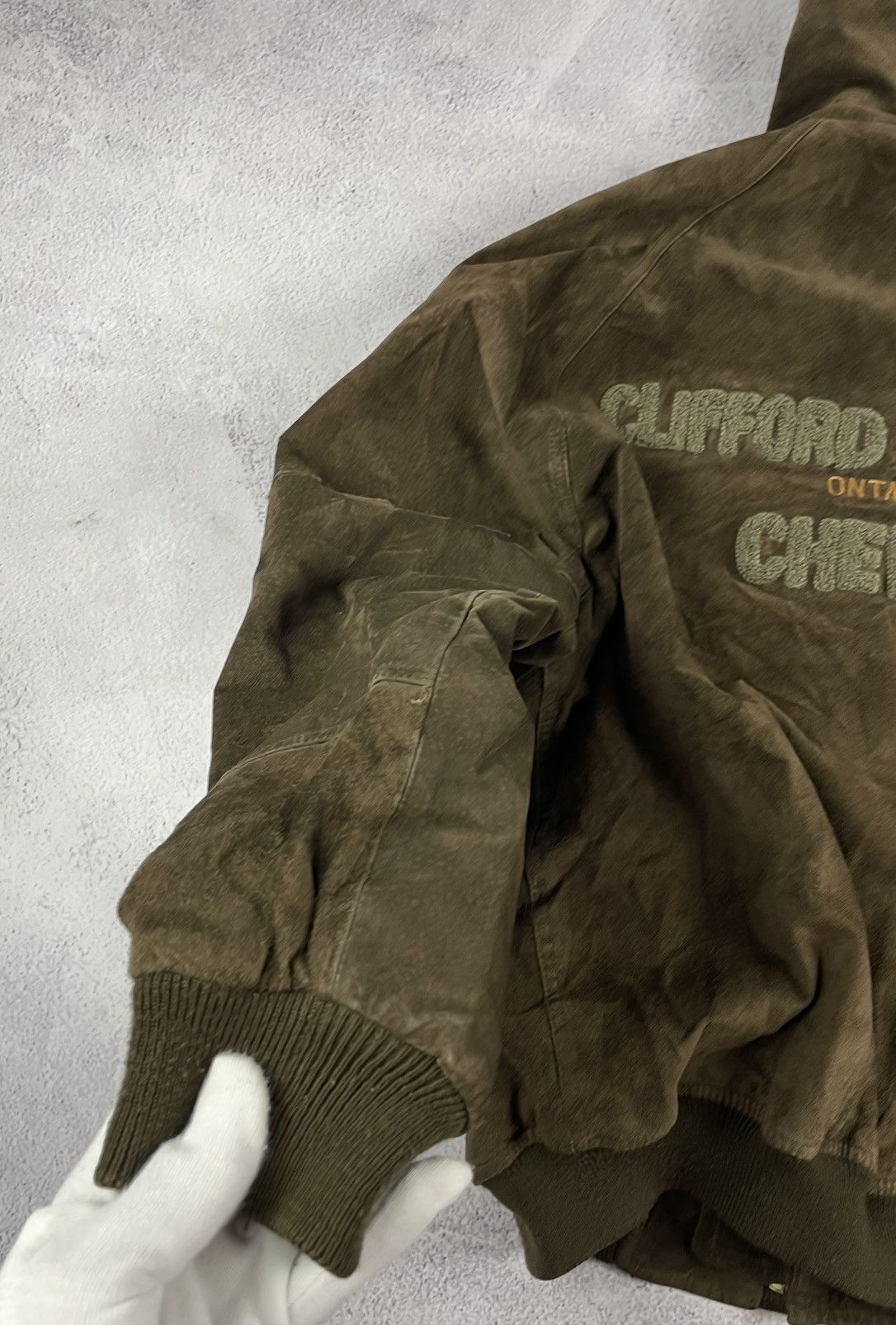 Chevignon × Vintage Chevignon Suede Bomber Jacket Clifford Office Ontario Canada Size US M / EU 48-50 / 2 - 15 Thumbnail